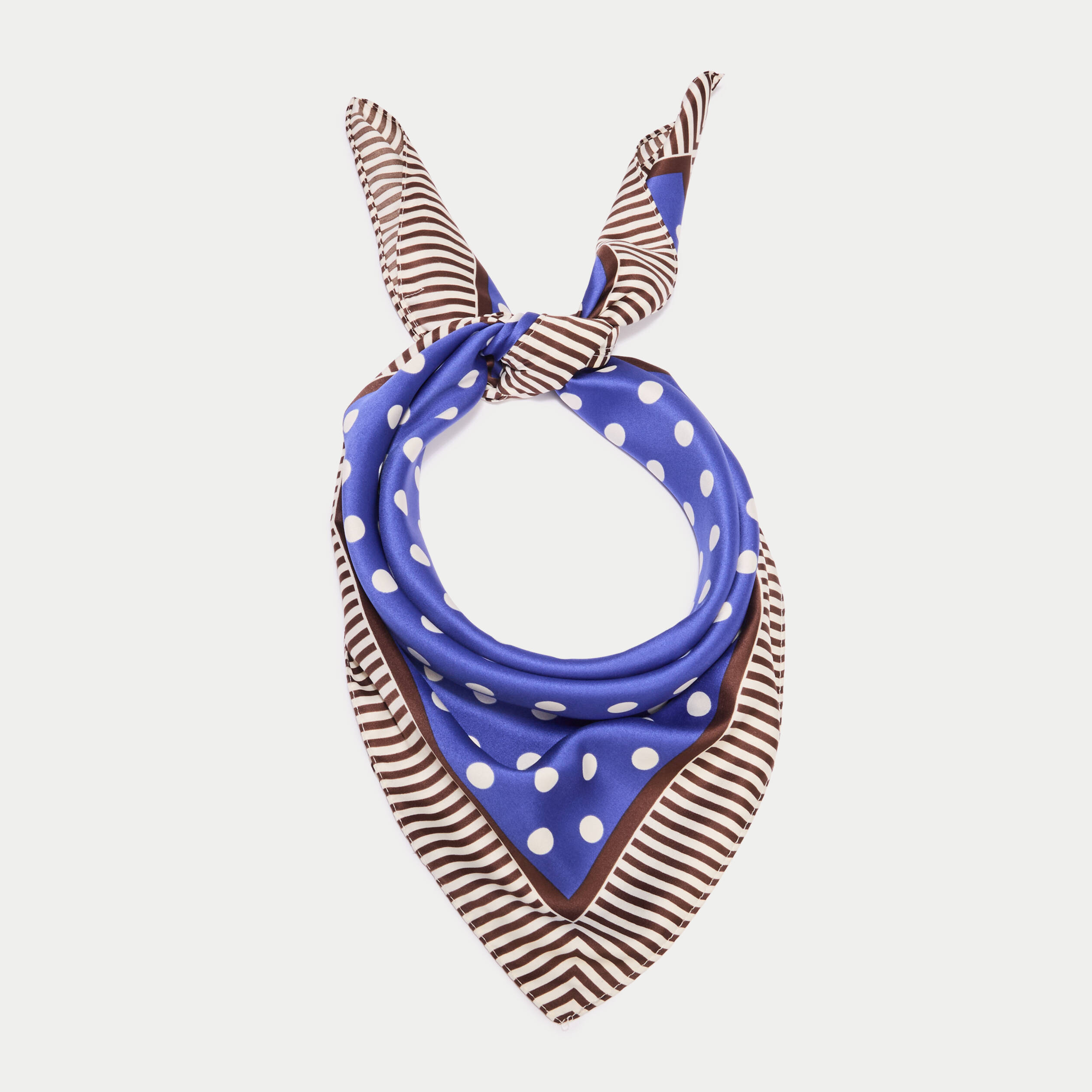 Foulard satin&eacute; soyeux bleu electrique femme
