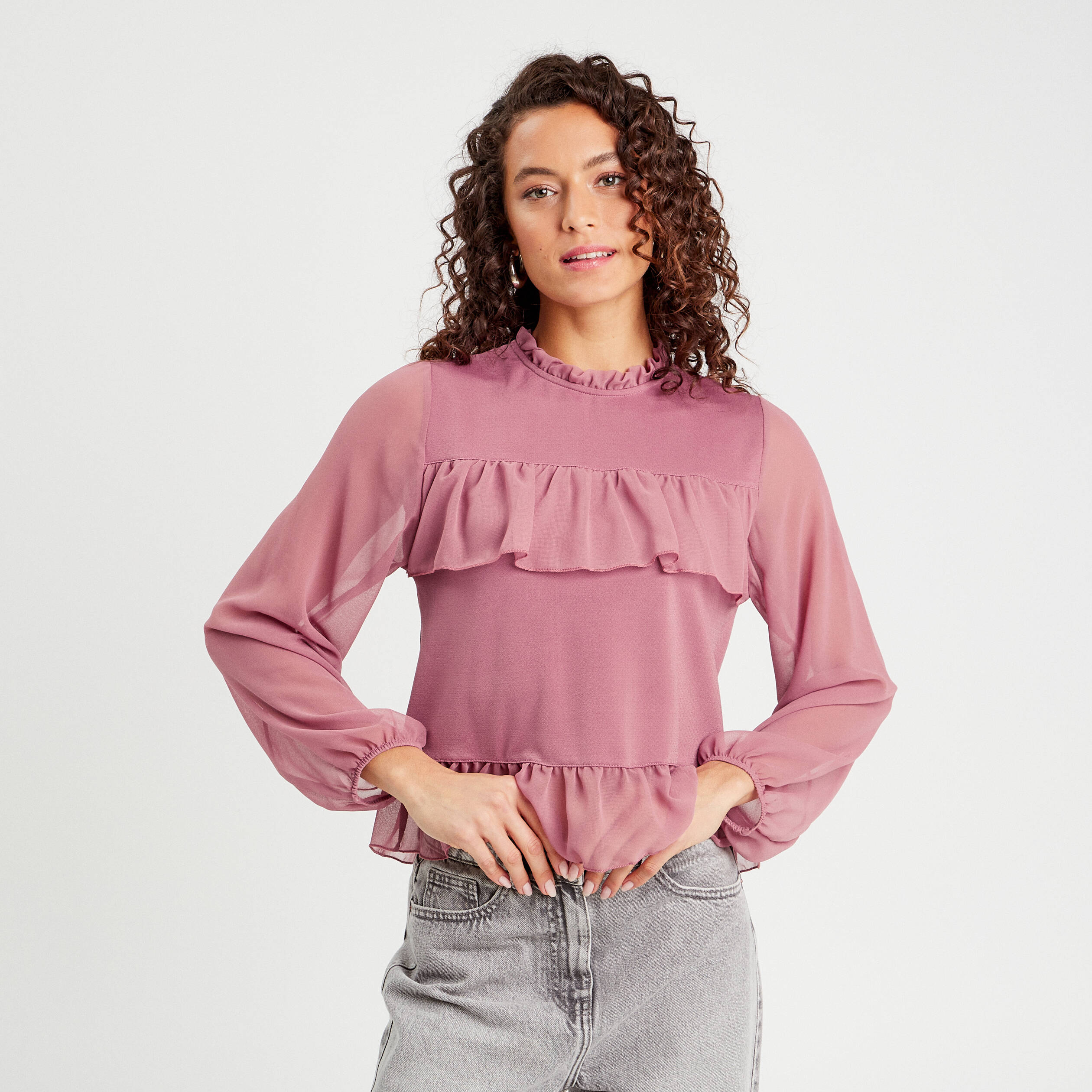 Haut sans manches en soie blanc cassé et rose à volants | Essentiel Antwerp France