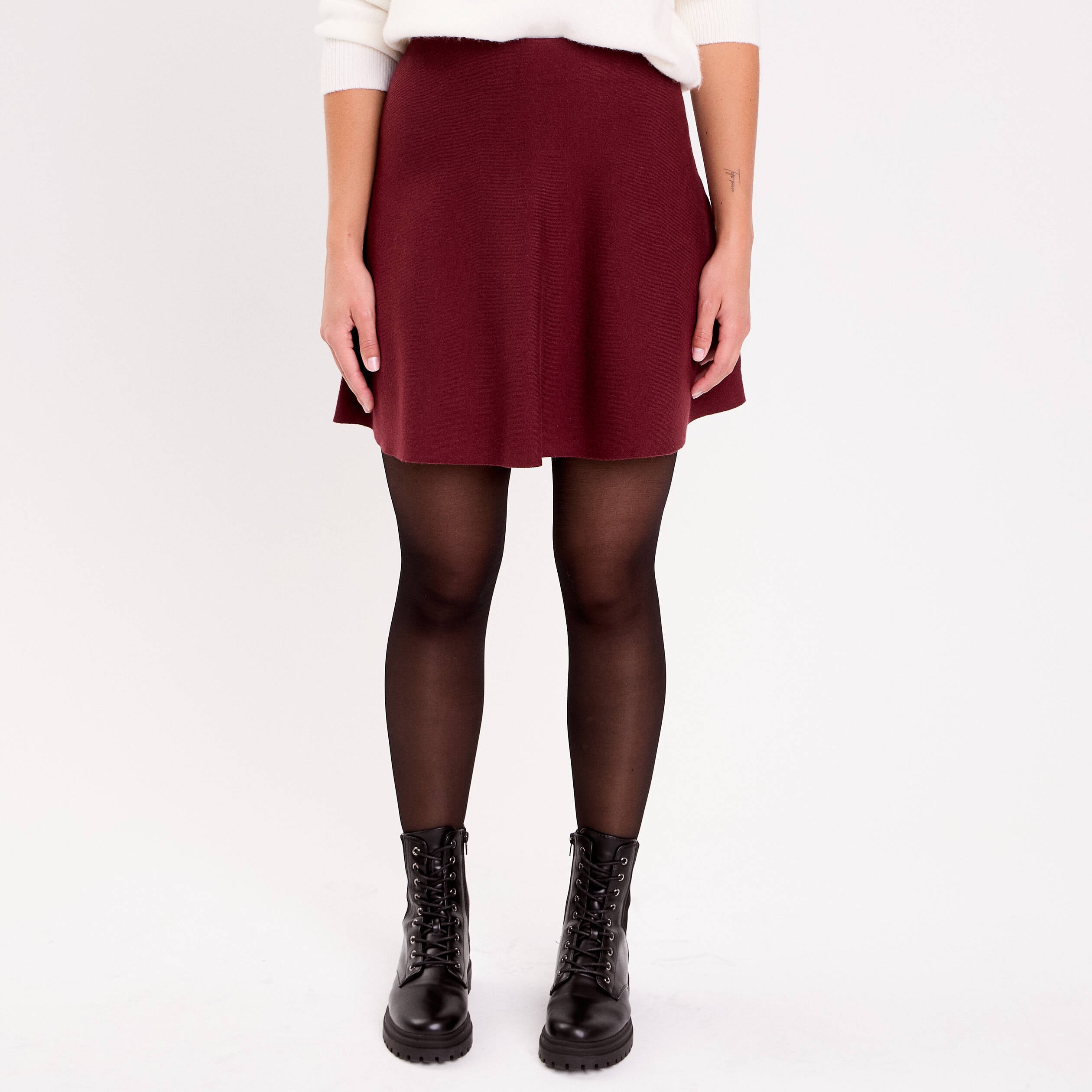 Jupe &eacute;vas&eacute;e en maille bordeaux femme