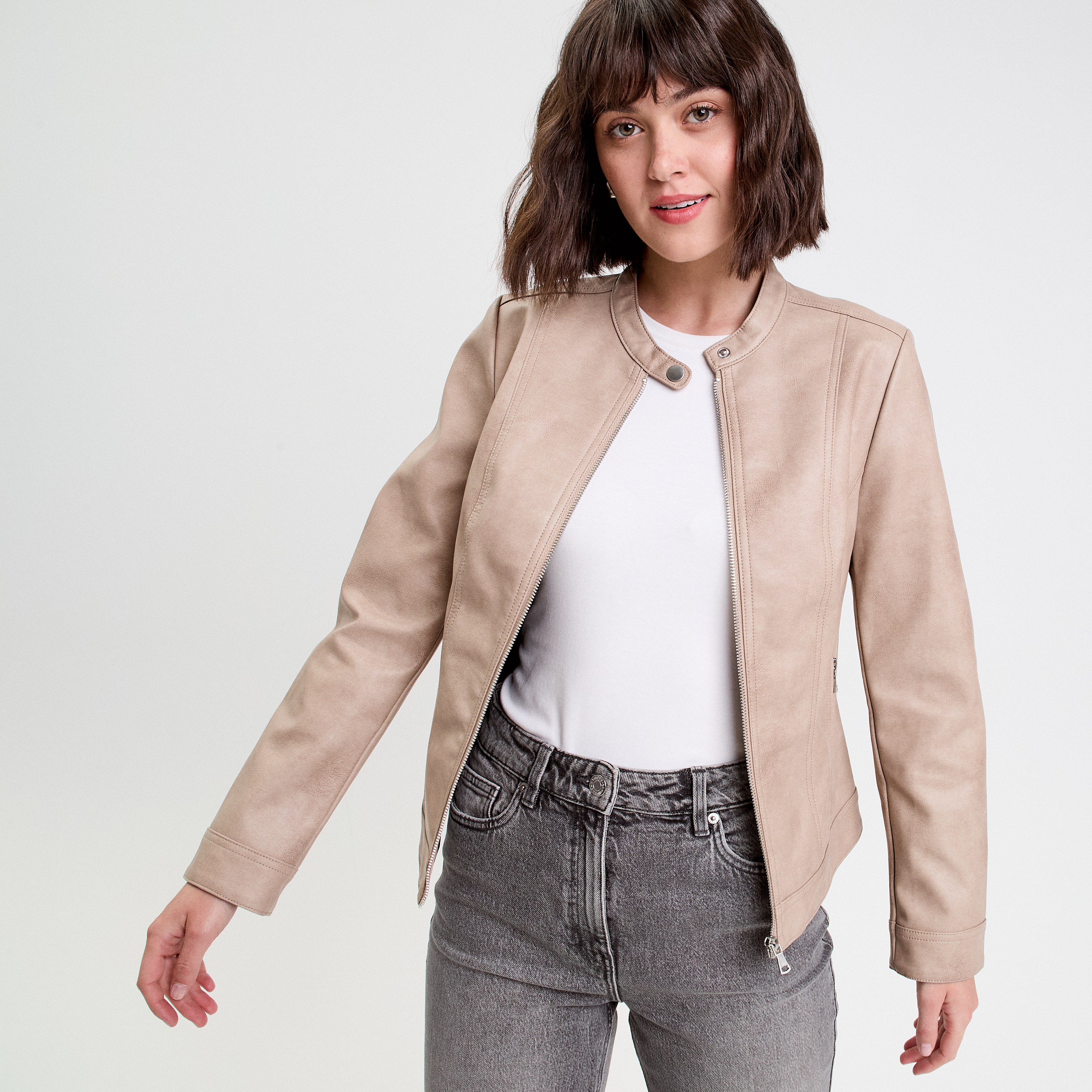 Veste droite zipp&eacute;e sable femme