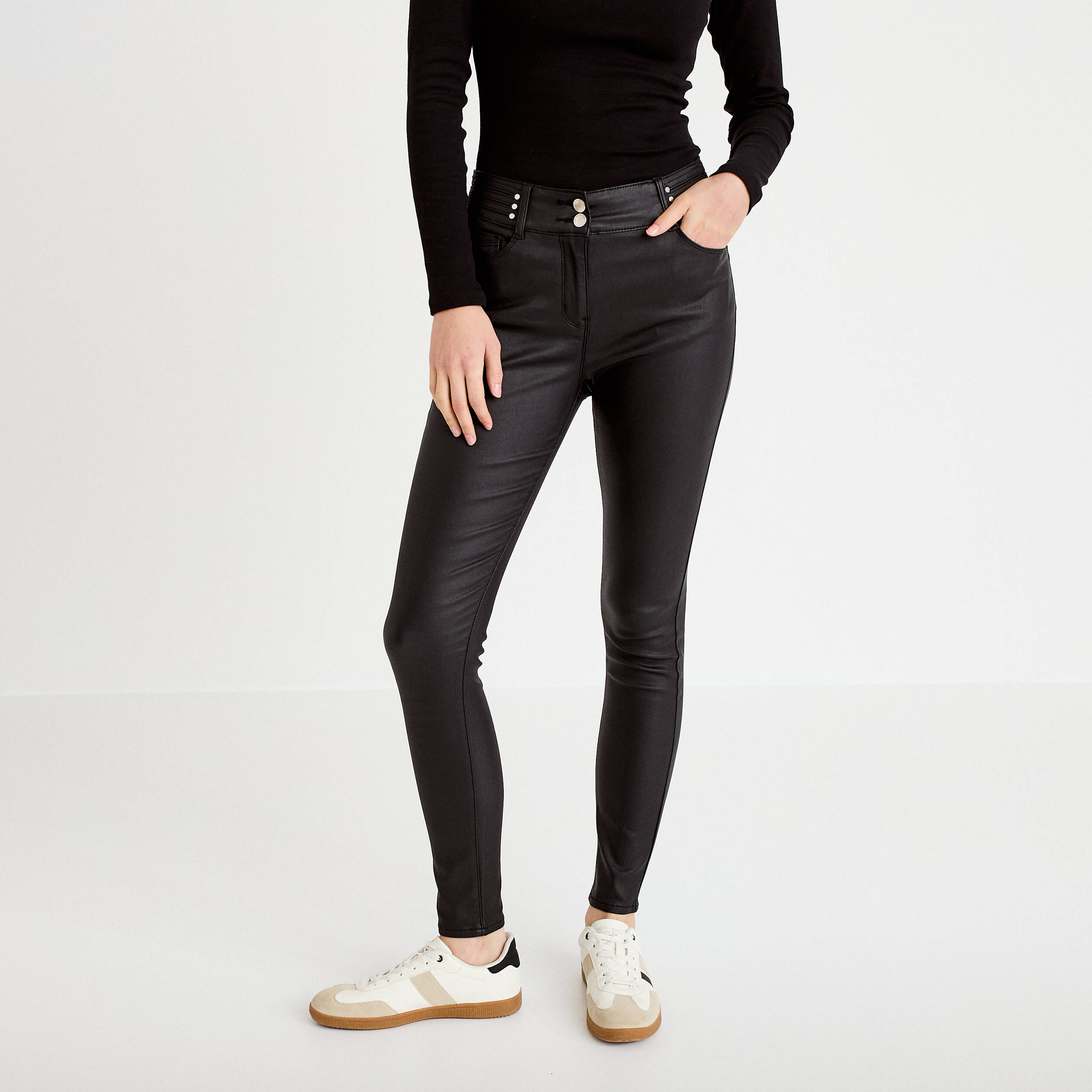 Pantalon skinny enduit denim noir enduit femme