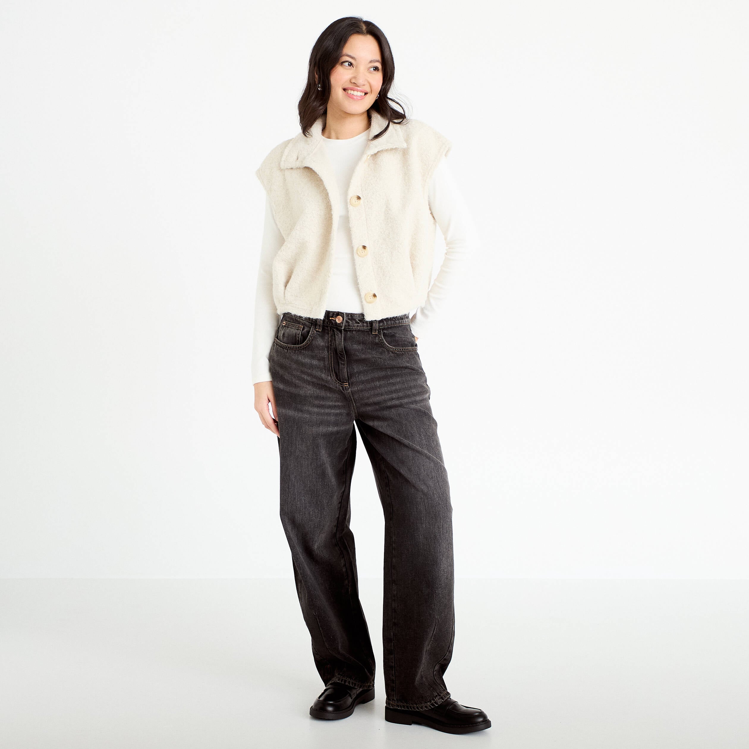 Veste bouclette sans manches col montant sable femme