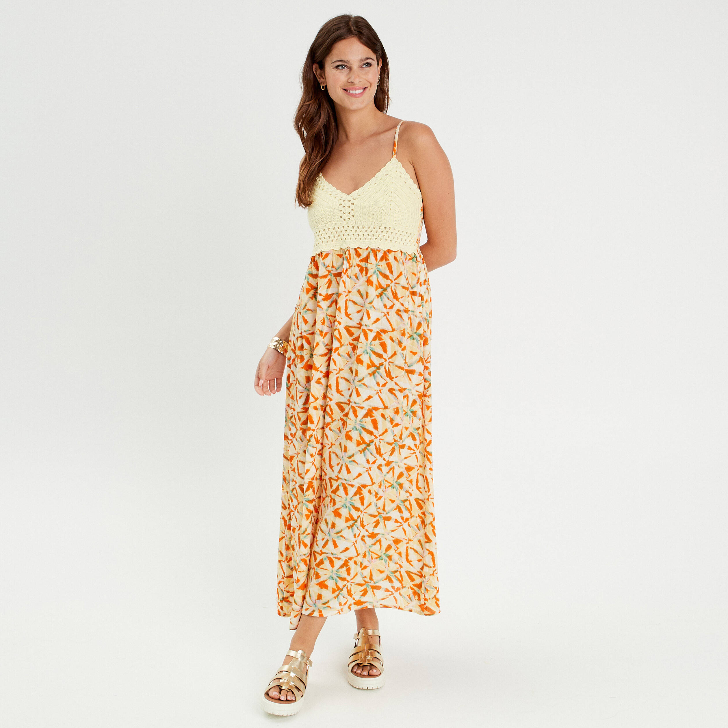 robe longue evasee crochet blanc femme Robe longue évasée crochet blanc femme