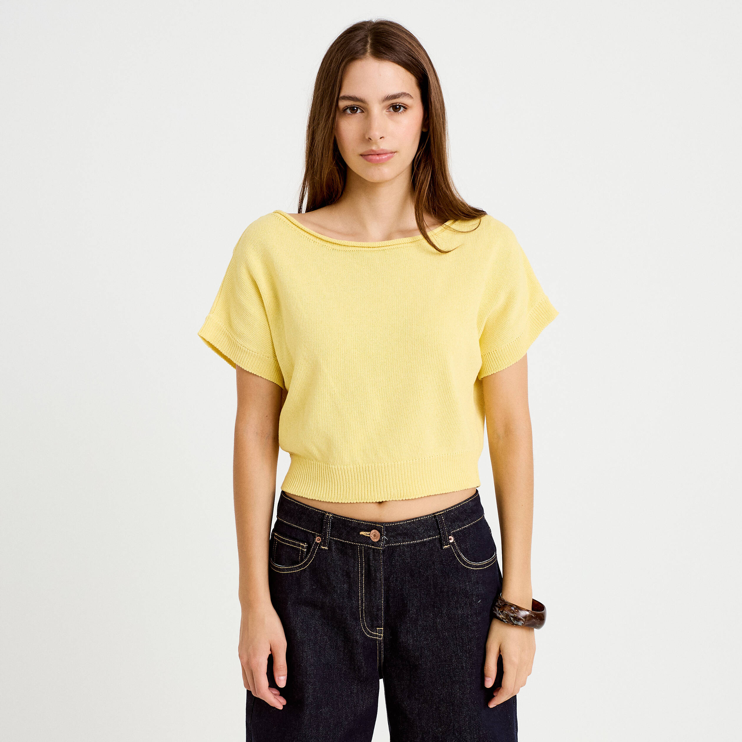 Pull ample cropped manches courtes jaune pastel femme