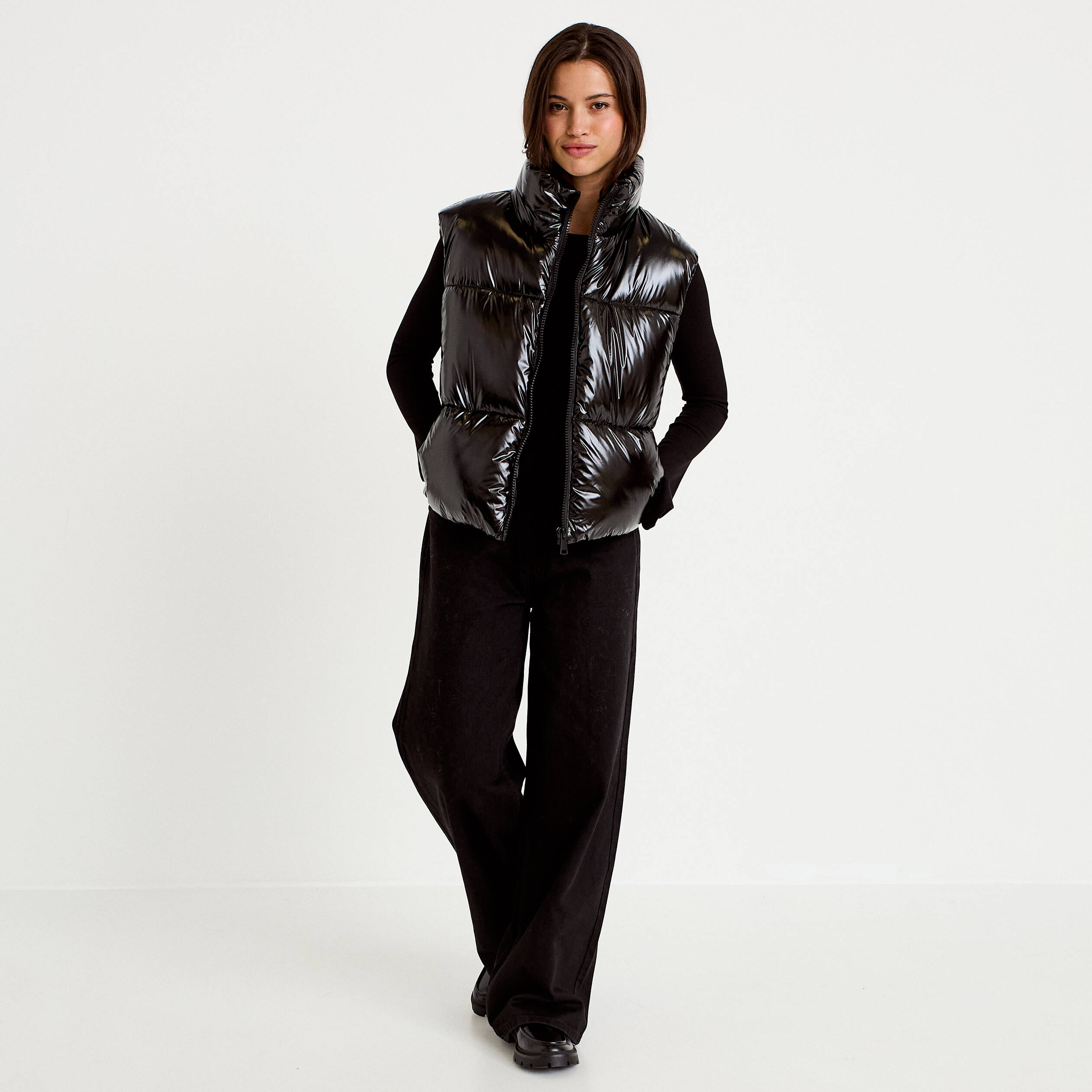 Doudoune col montant manches longues noir femme