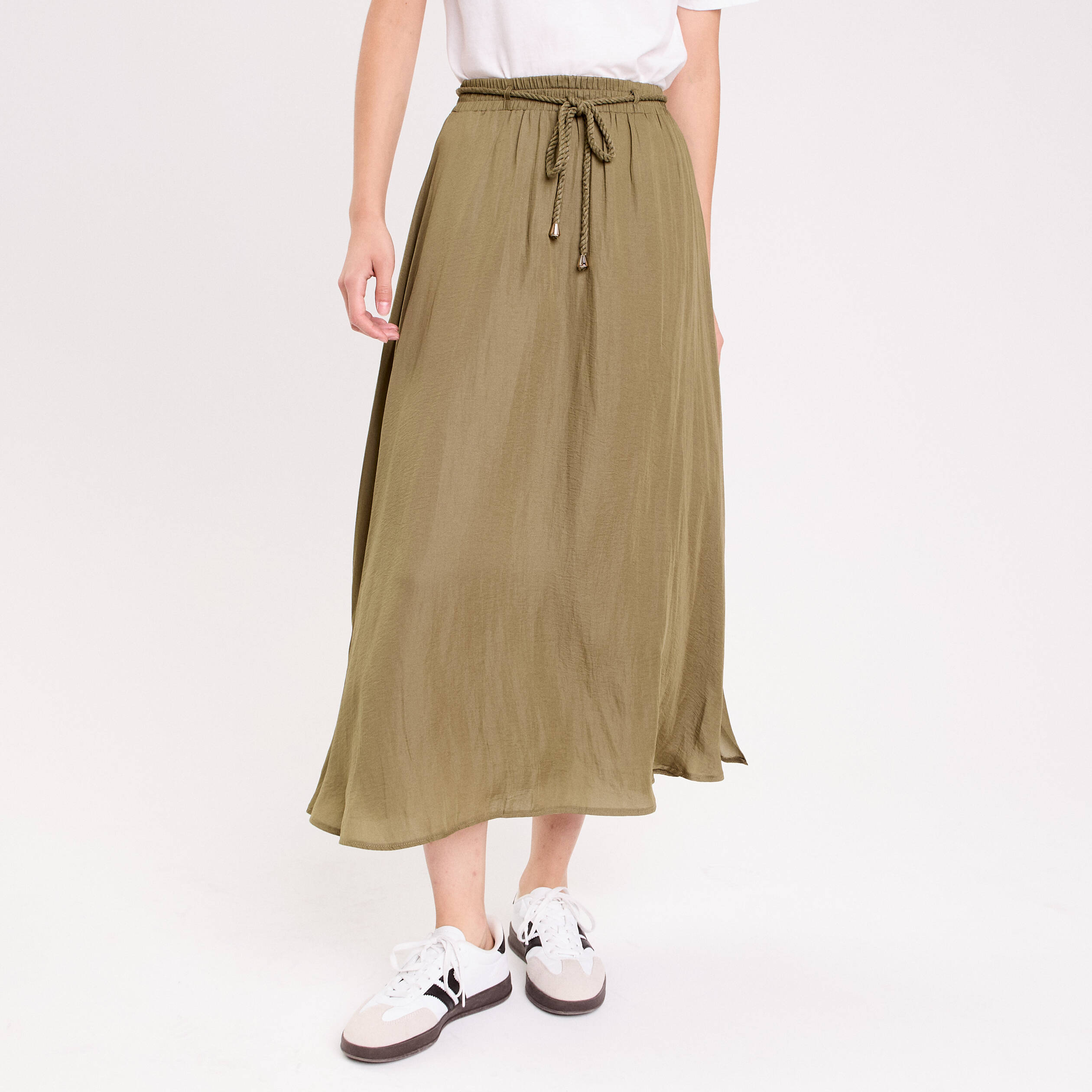 Jupe Midi En Satin Vert - Marque Alexandre Laurent - Occasion Très Bon état - Style élégant Et Fluide