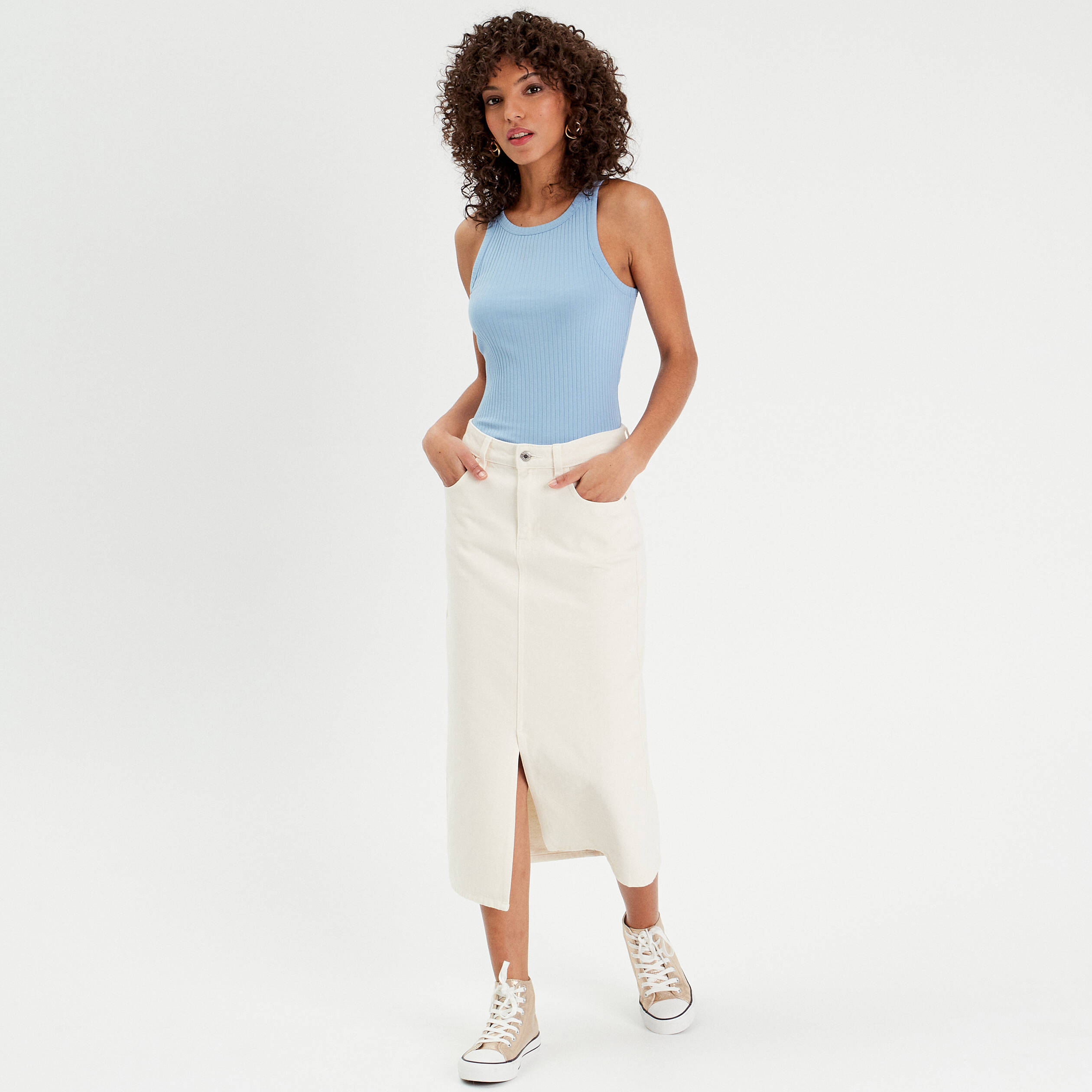 debardeur bretelles larges bleu turquoise femme Débardeur bretelles larges bleu turquoise femme