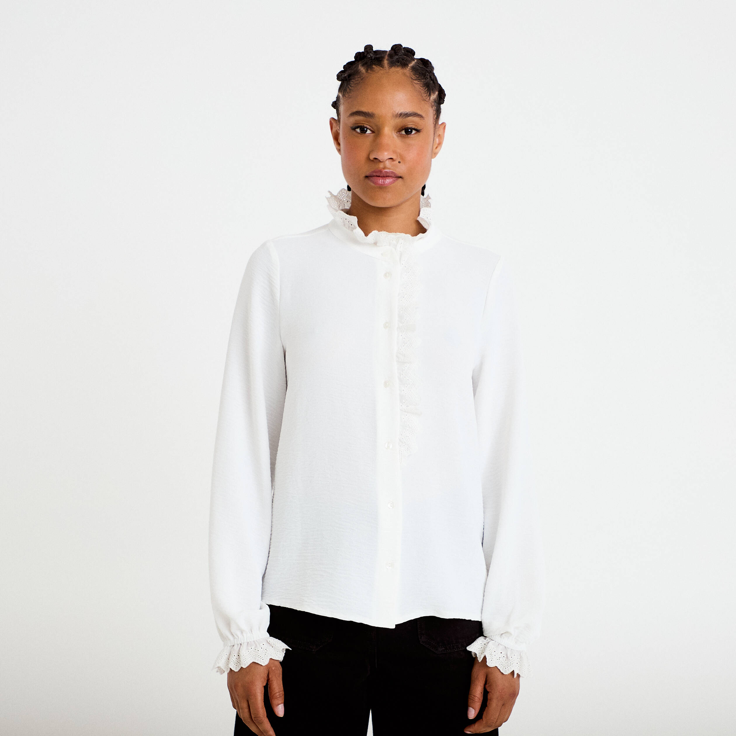 Chemise col montant manches longues ecru femme