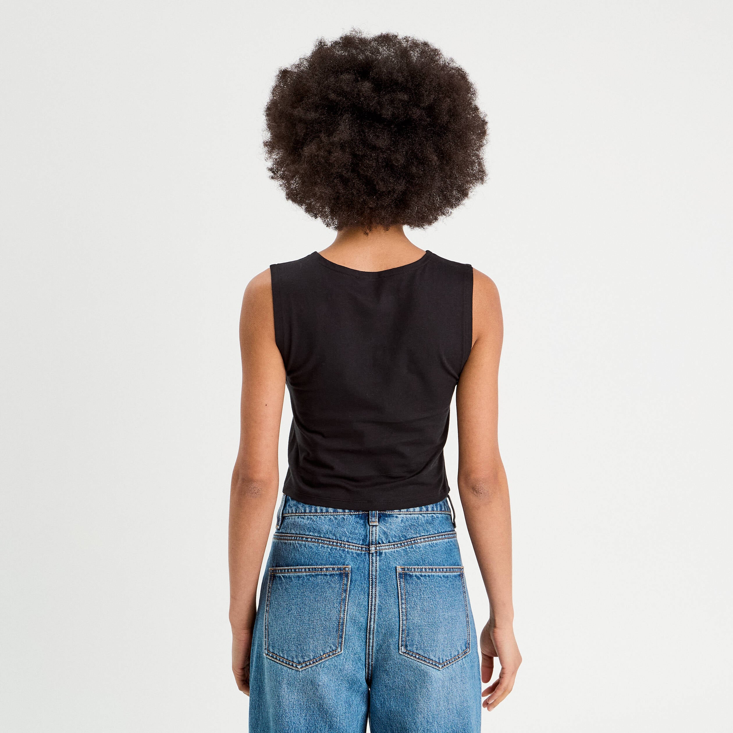 D&eacute;bardeur cropped noir femme