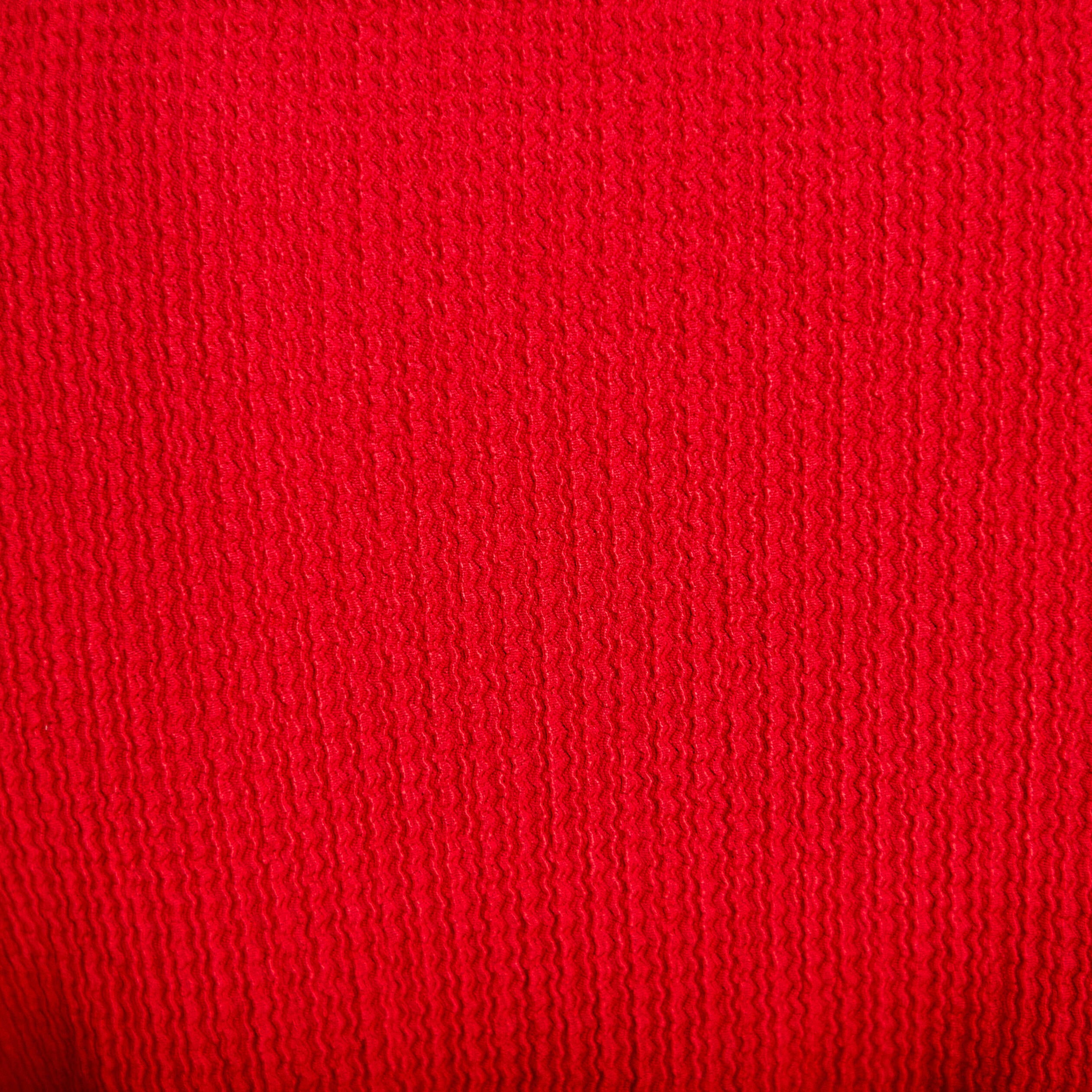 Blouse droite col v manches courtes rouge femme