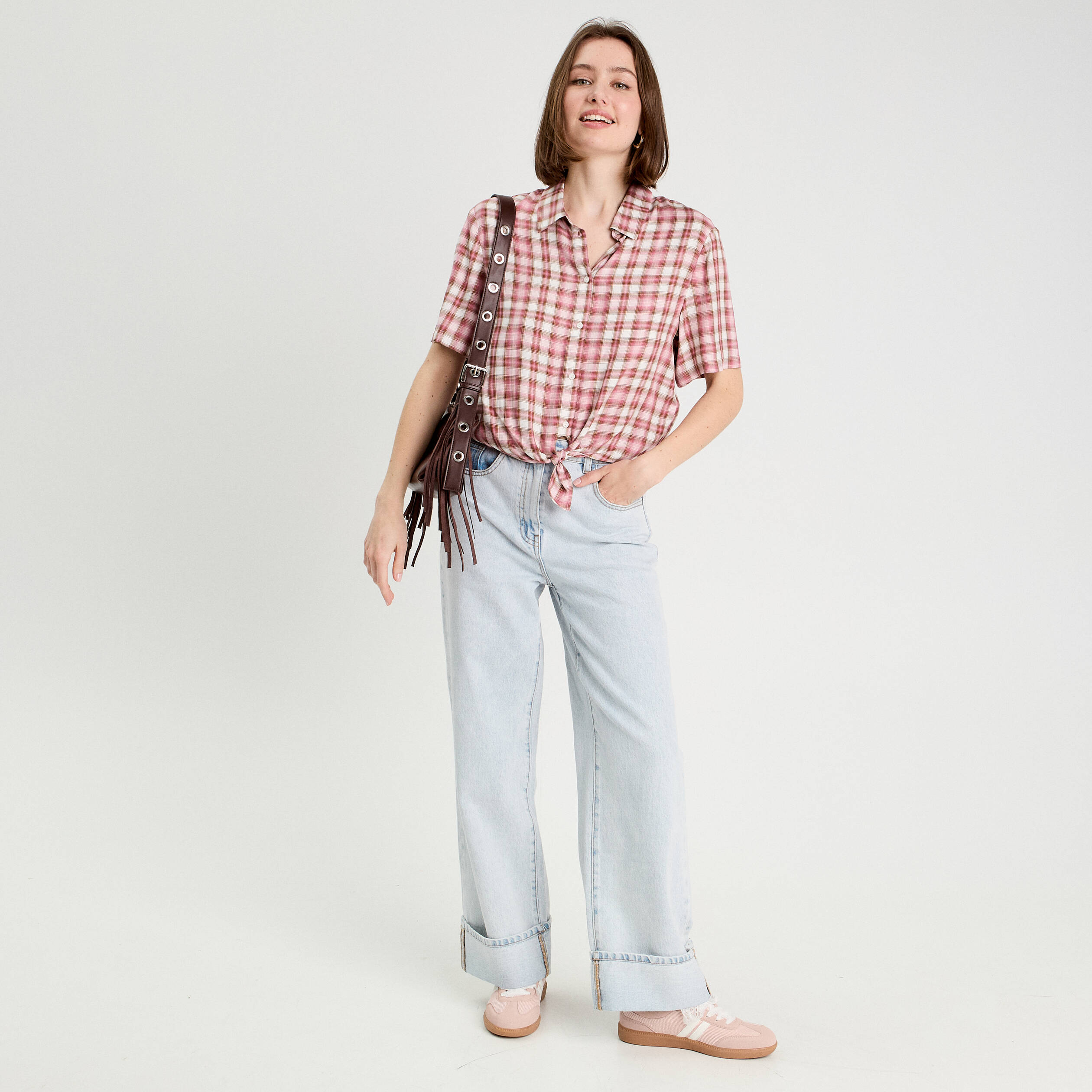 Chemise manches courtes nouée rose femme