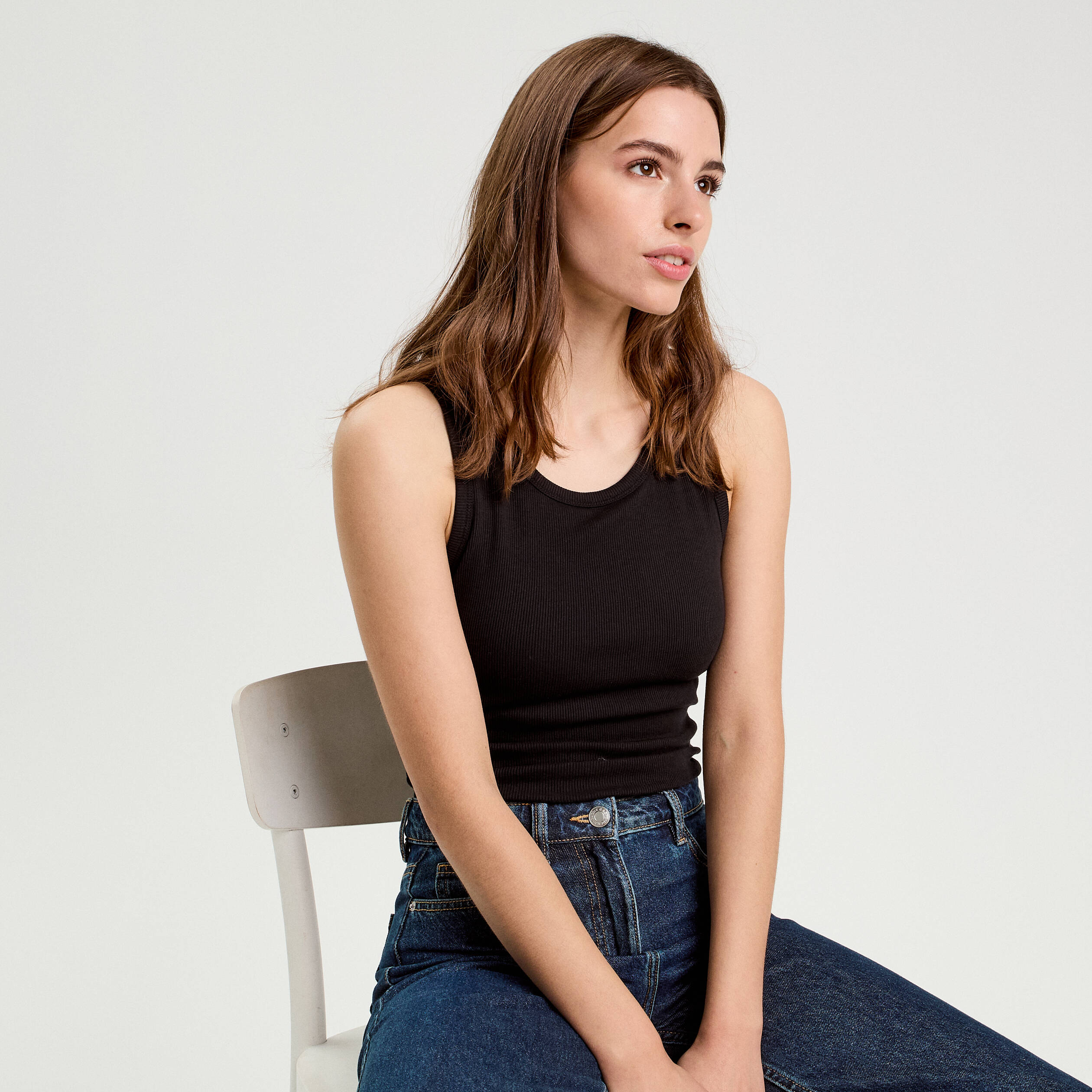 D&eacute;bardeur c&ocirc;tel&eacute; avec brassi&egrave;re int&eacute;gr&eacute;e noir femme