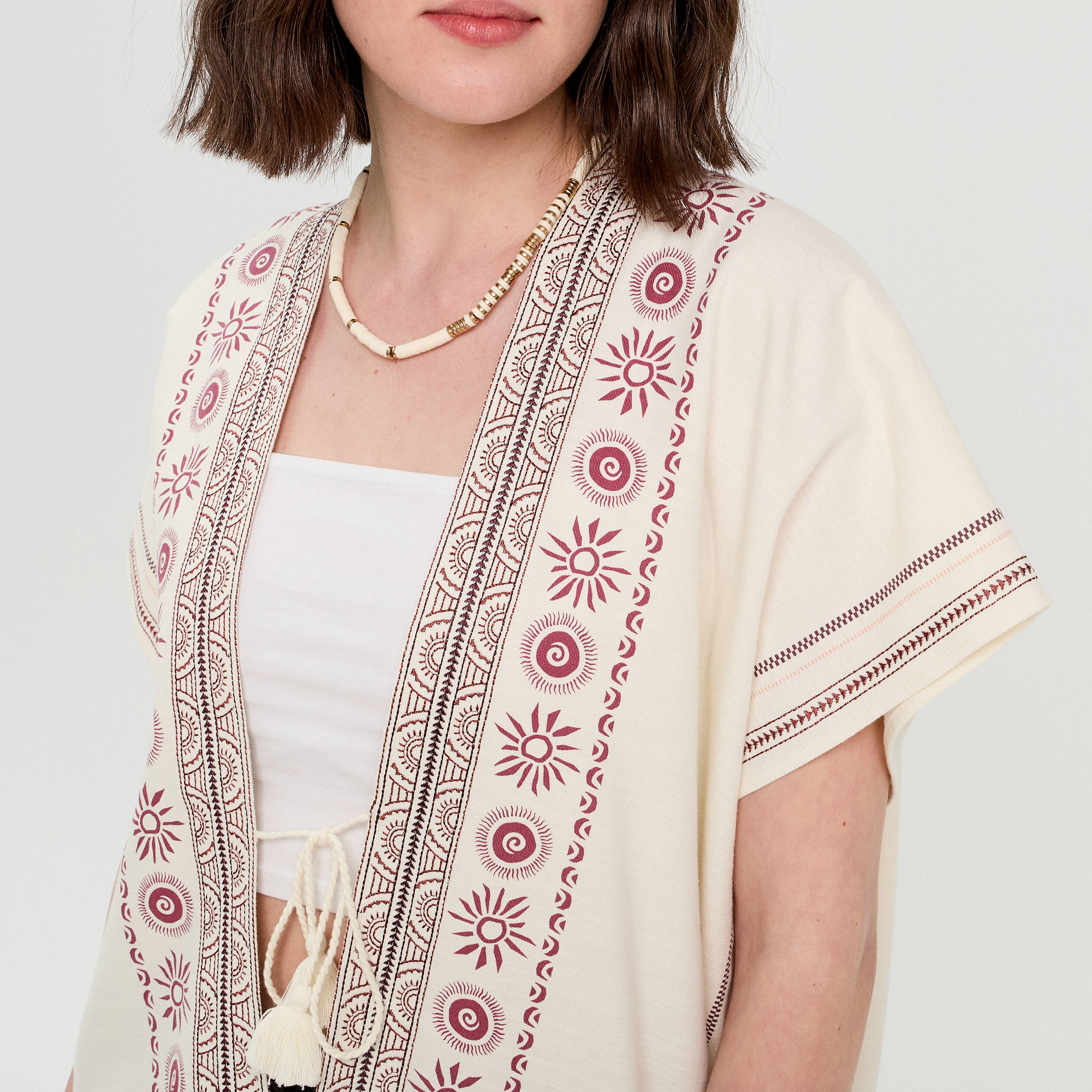 Par&eacute;o de plage brod&eacute; blanc femme