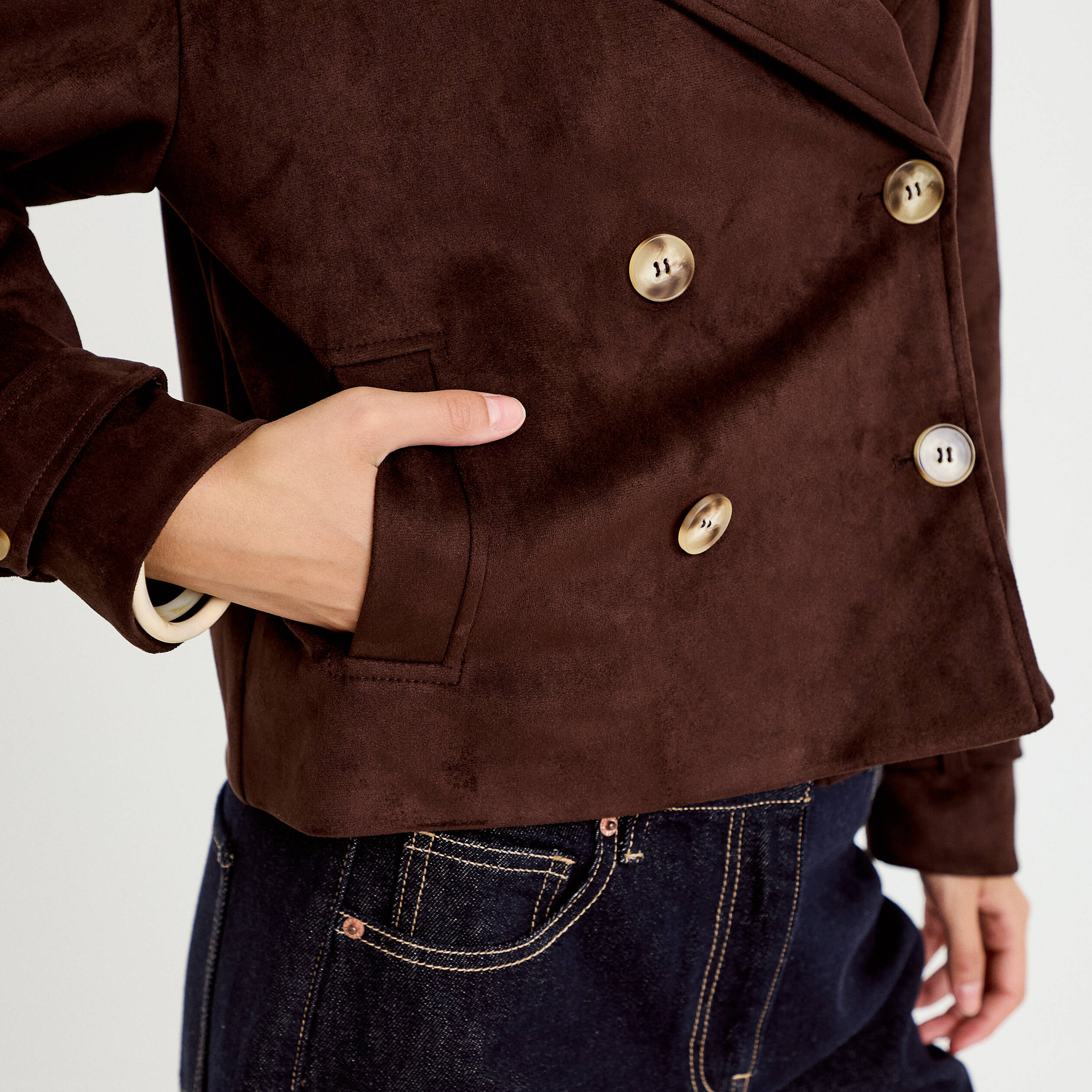 Trench droit manches longues aspect daim marron chocolat femme