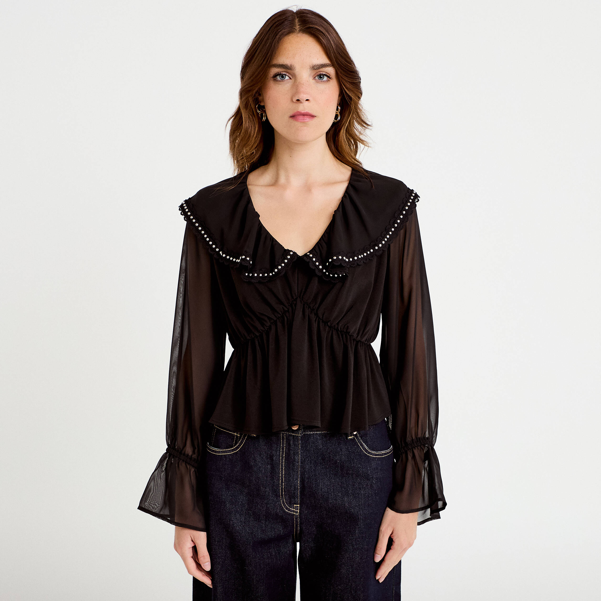 Blouse col claudine bas resserr&eacute; noir femme