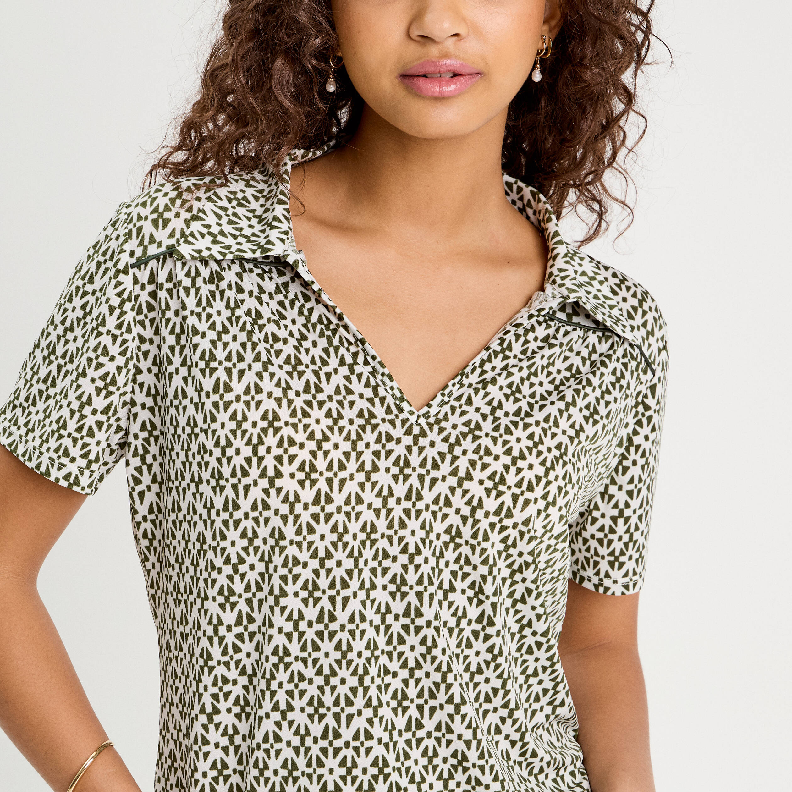 Blouse col polo vert olive femme