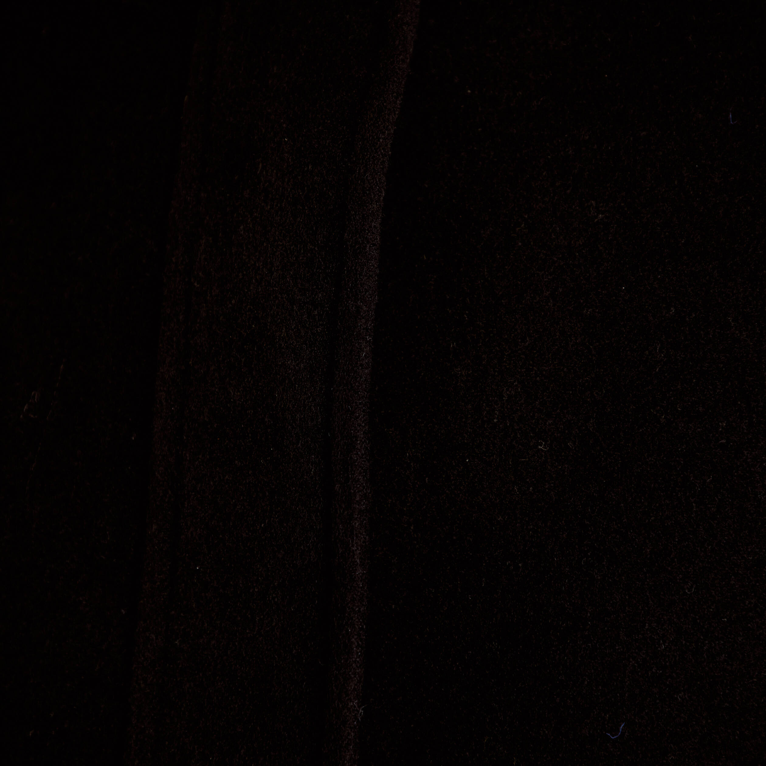 Manteau mi-long &agrave; capuche noir femme