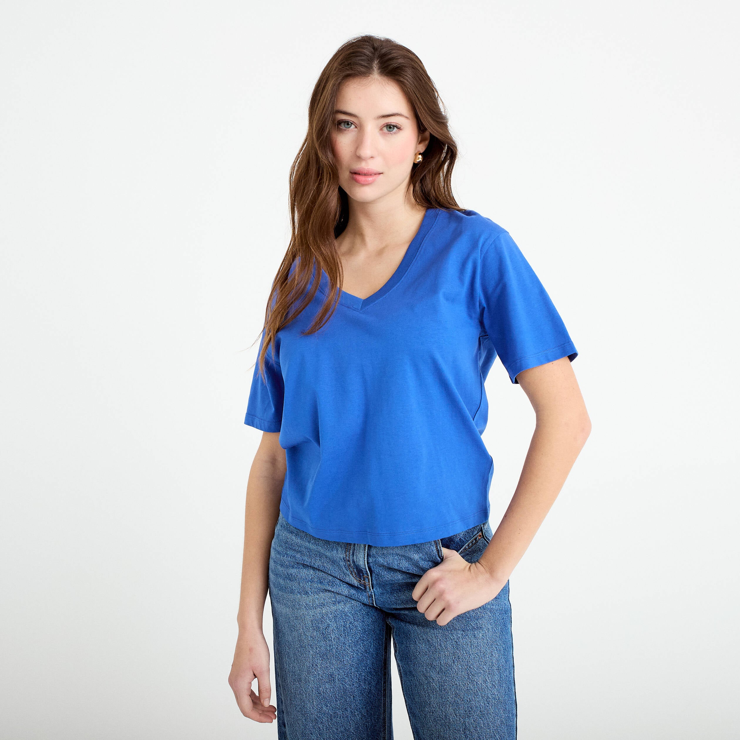 T-shirt col v manches courtes bleu electrique femme