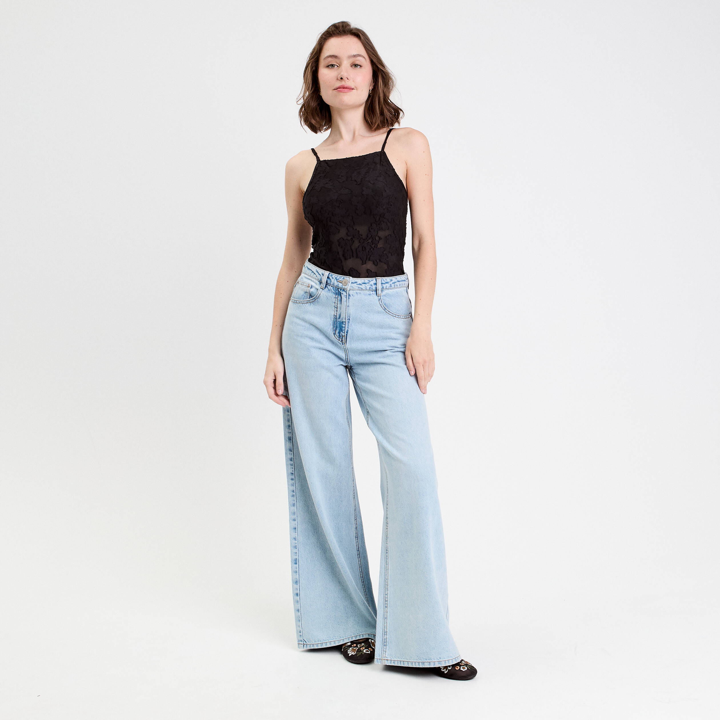 debardeur ajuste cropped col montant noir femme Débardeur ajusté cropped col montant noir femme