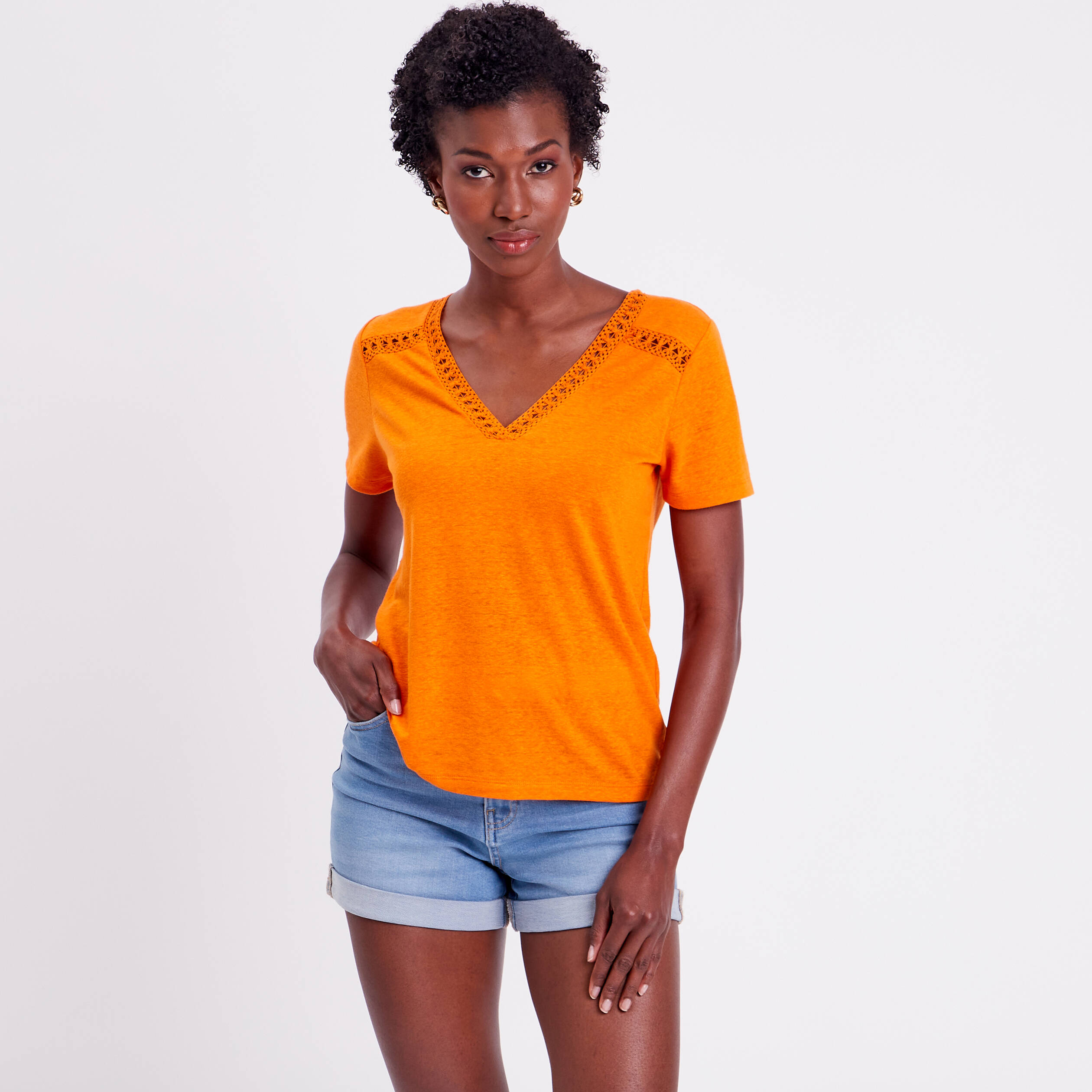 t shirt avec bandes macrame orange femme T-shirt avec bandes macramé orange femme