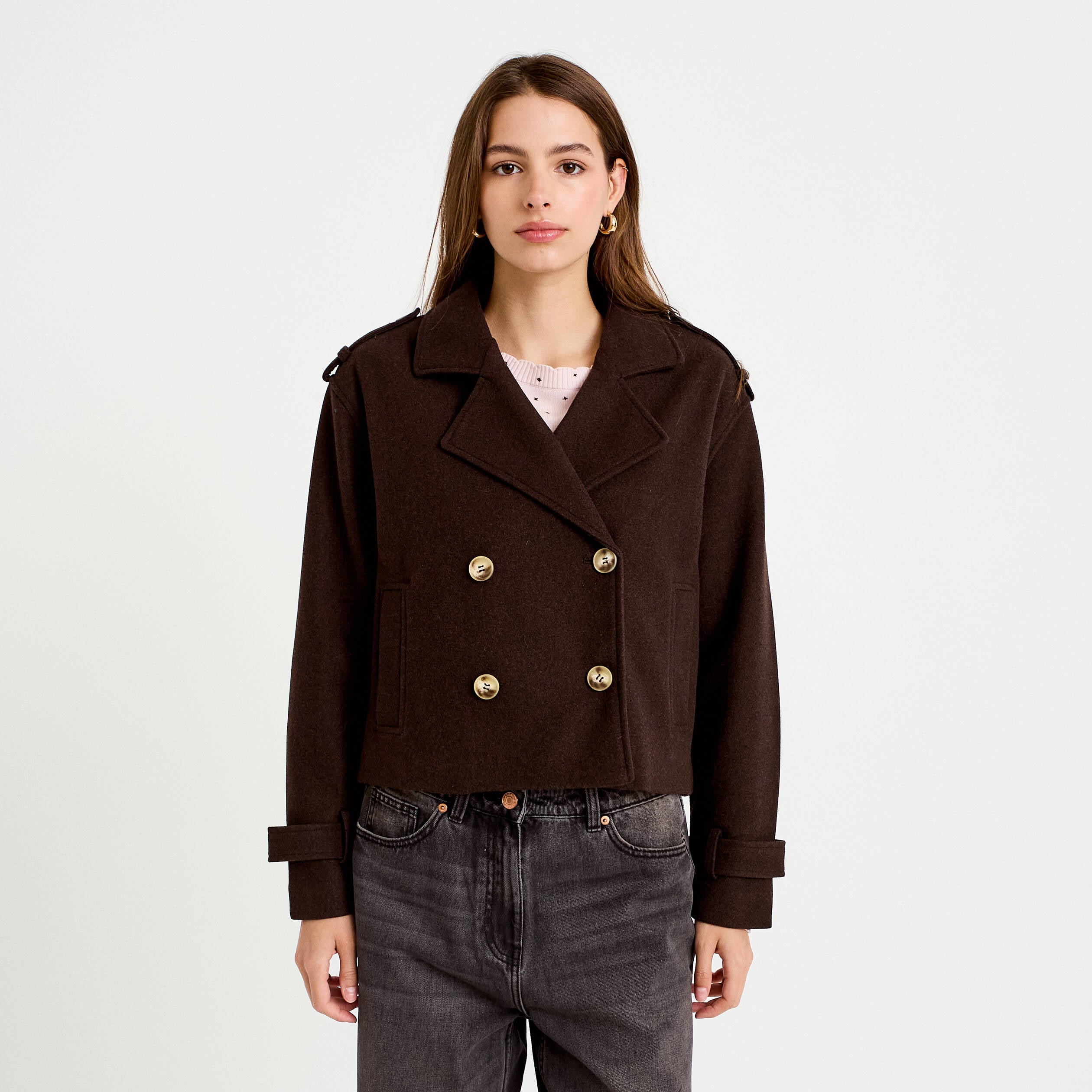 Trench court boutonn&eacute; marron fonc&eacute; femme