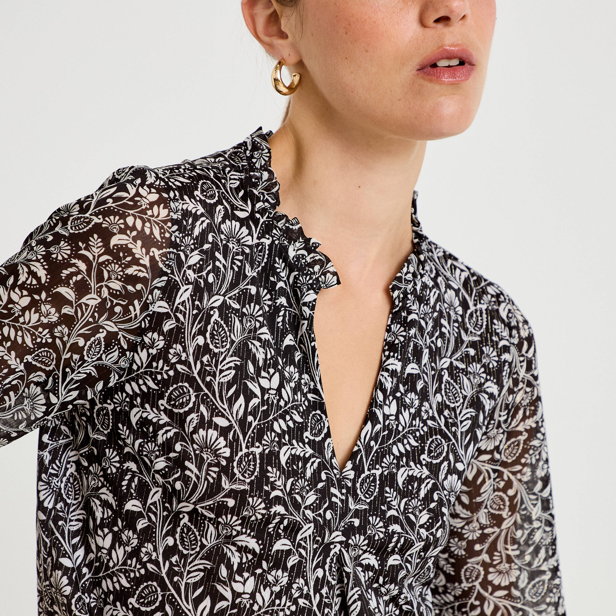 Blouse col v manches 3/4 noir femme