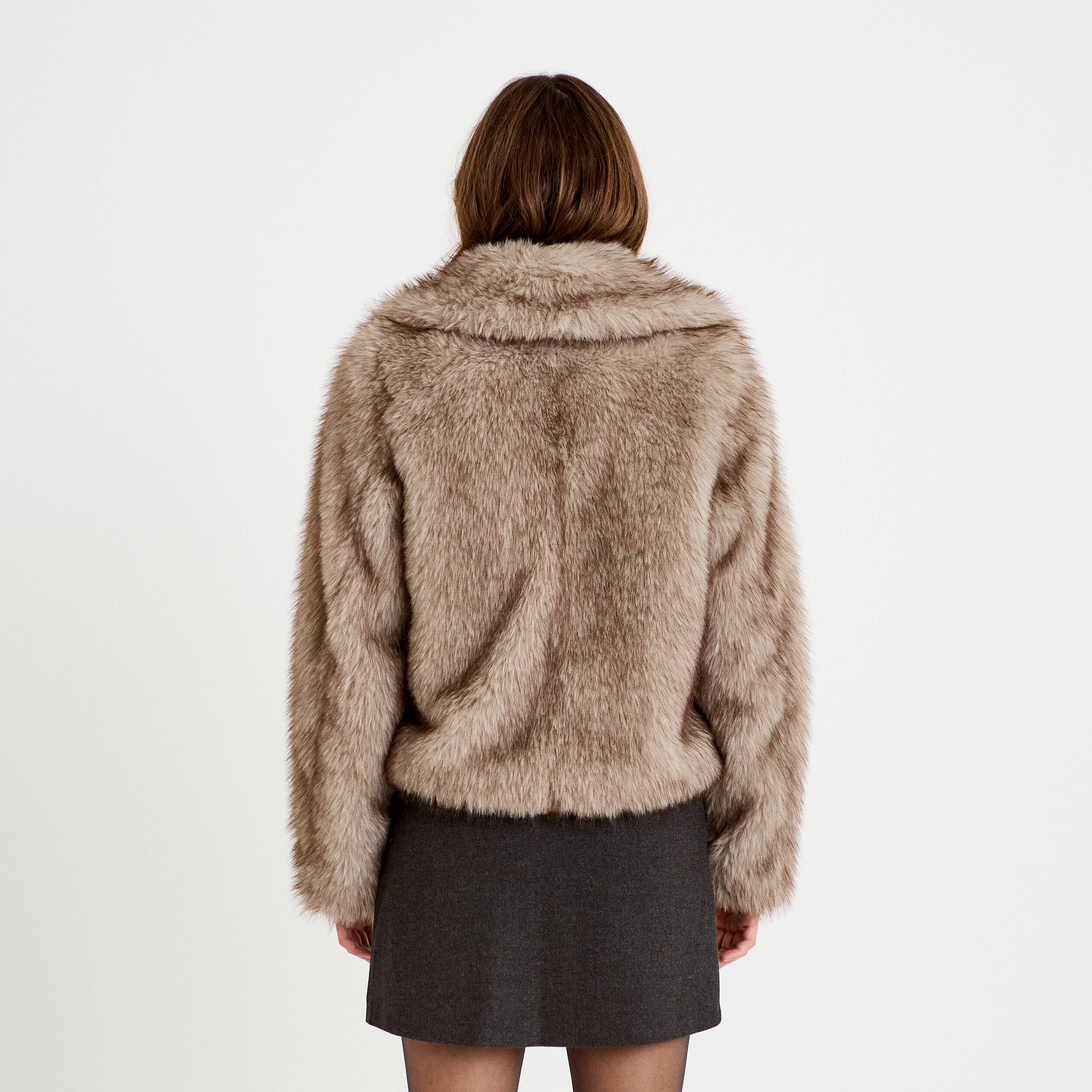 Manteau fausse fourrure taupe femme