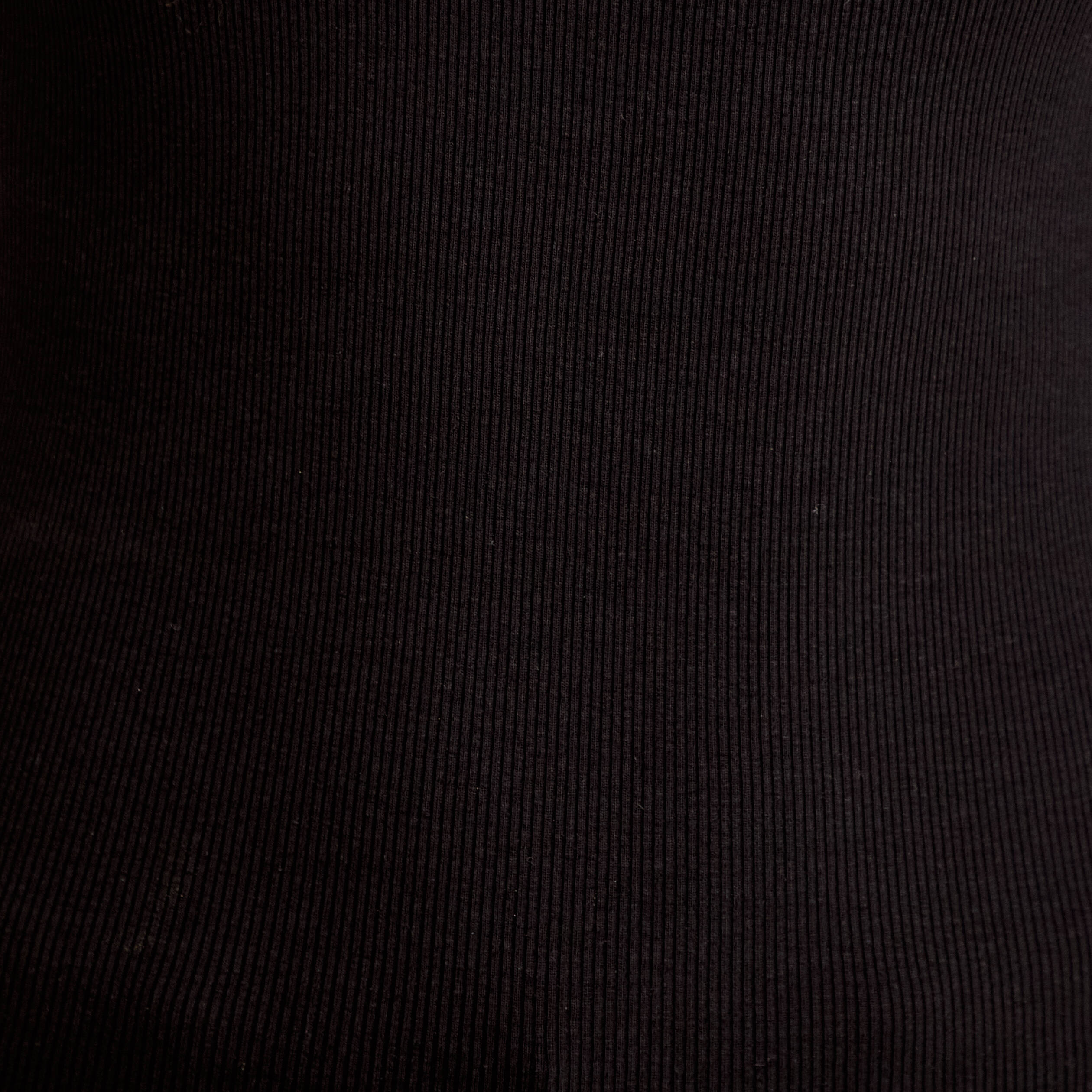 T-shirt cintr&eacute; col bateau noir femme