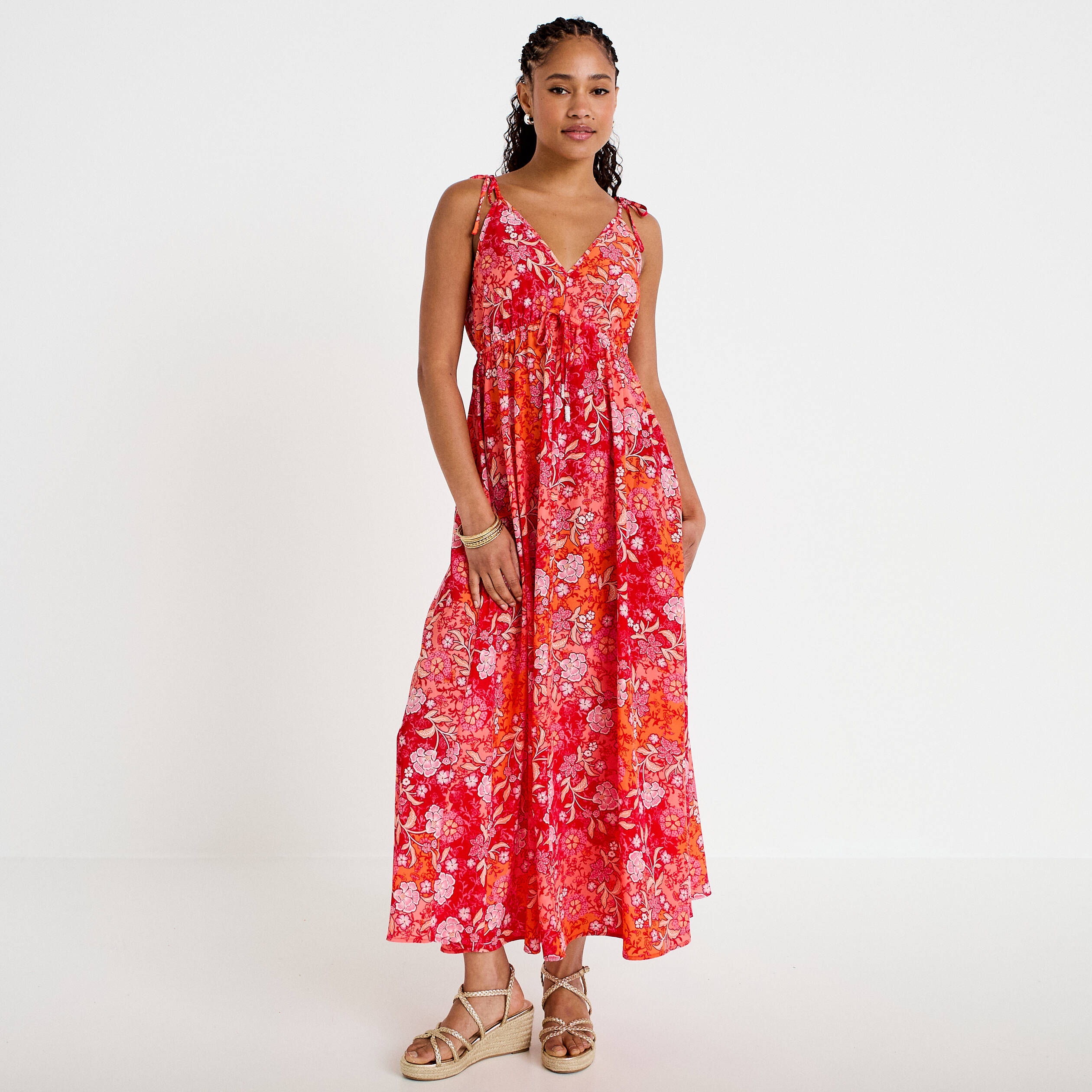 Robe longue &eacute;vas&eacute;e effet satin&eacute;e rouge femme