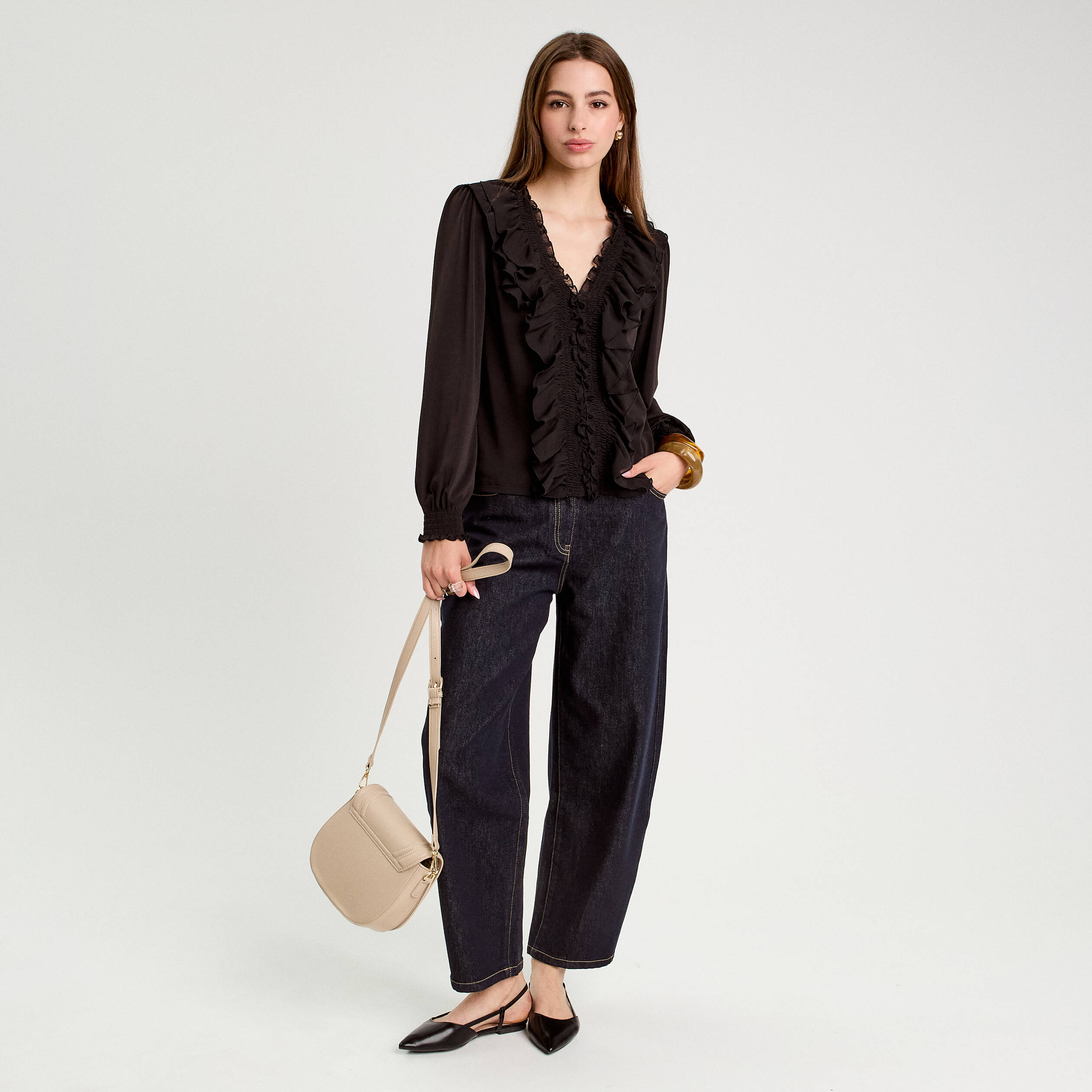 blouse avec volants noir femme Blouse avec volants noir femme