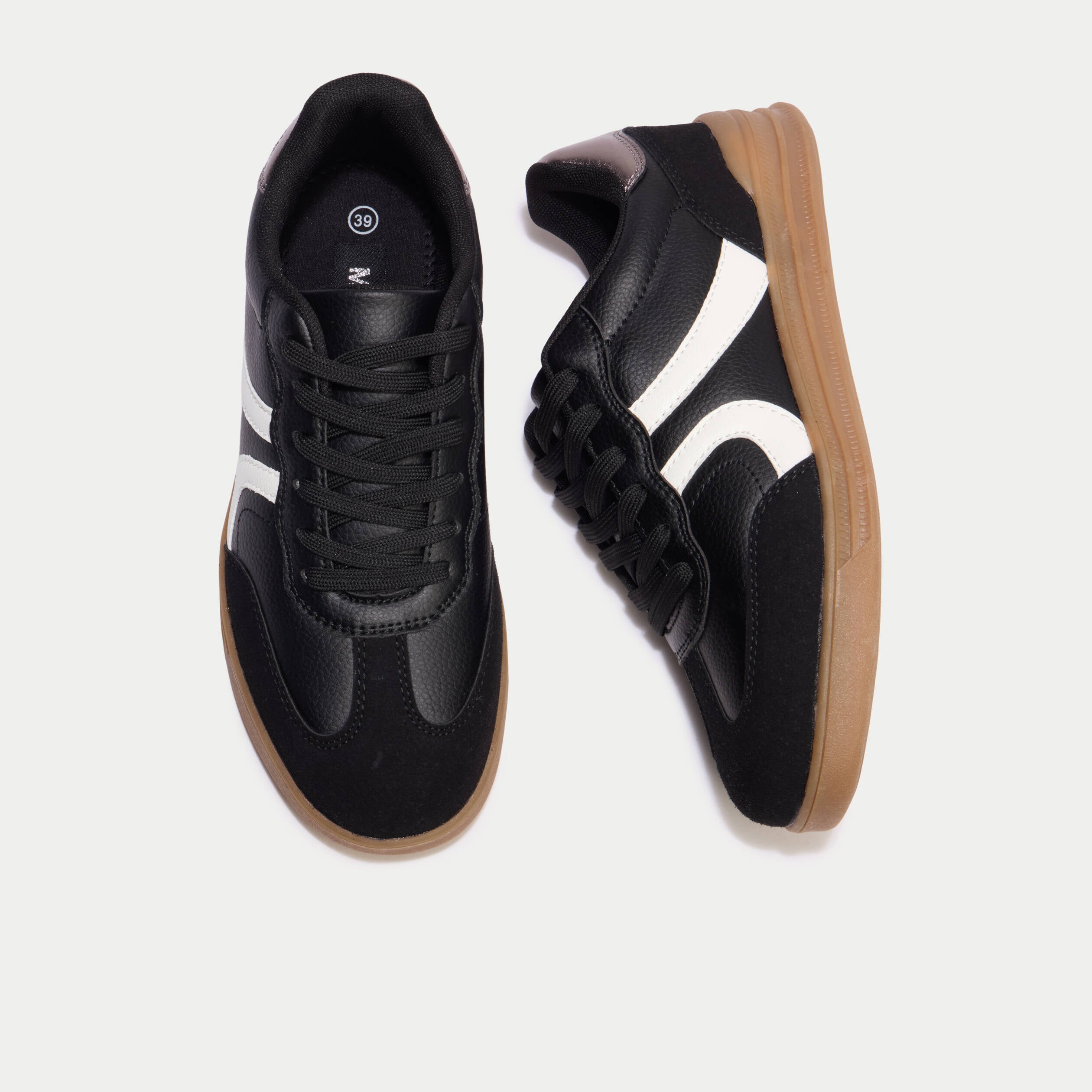 Baskets basses noir femme