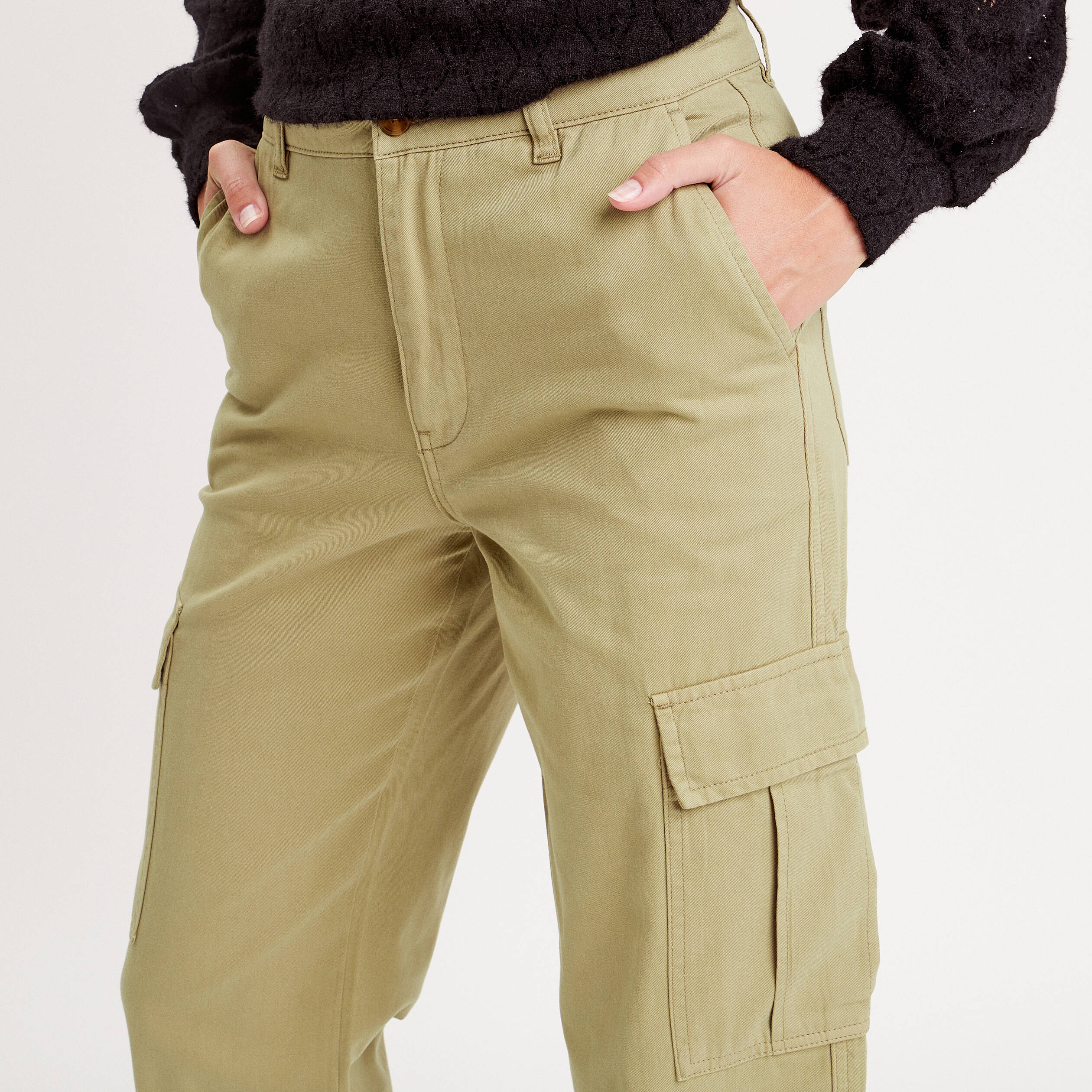 pantalon droit cargo vert olive femme Pantalon droit cargo vert olive femme