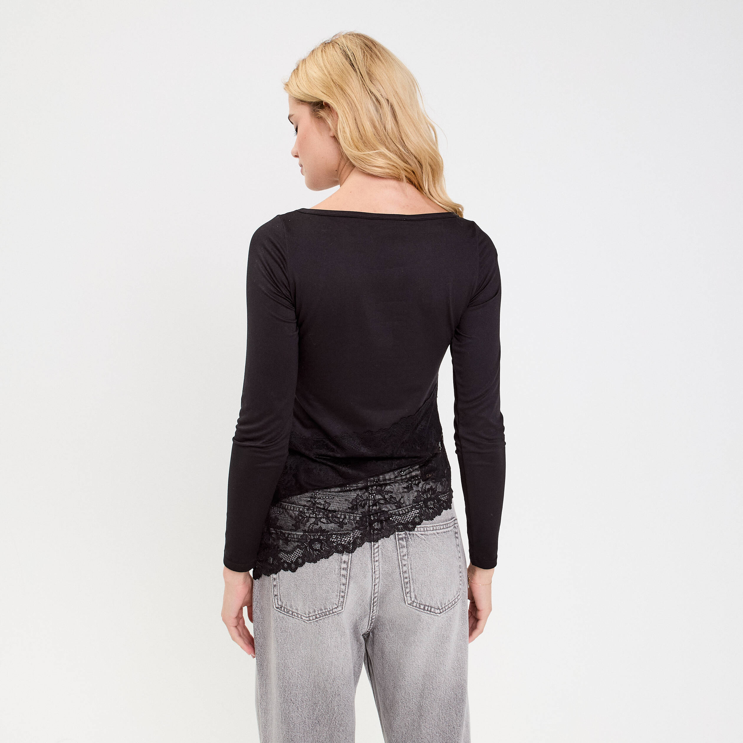 Top ajust&eacute; manches longues noir femme
