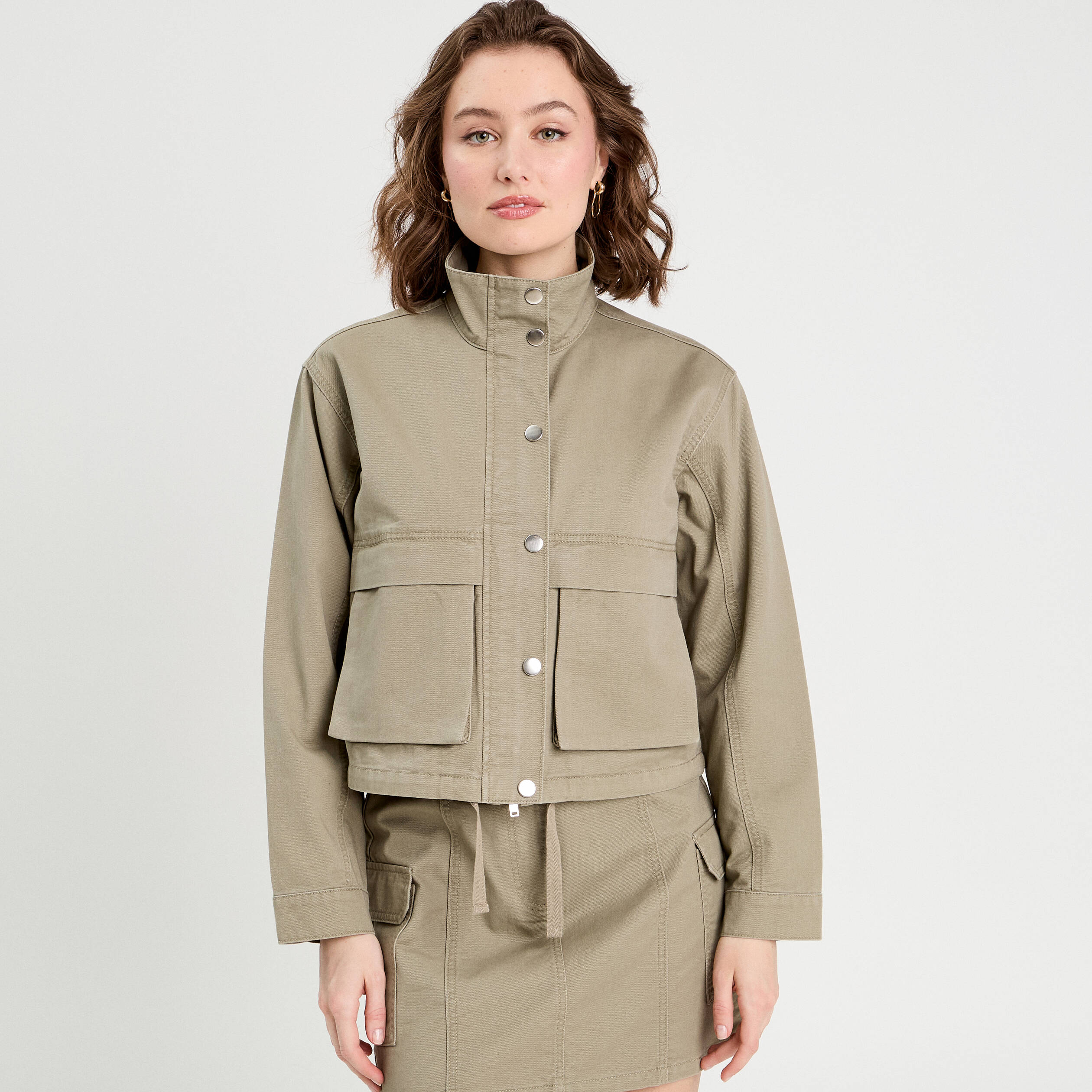 Veste droite col montant vert kaki femme