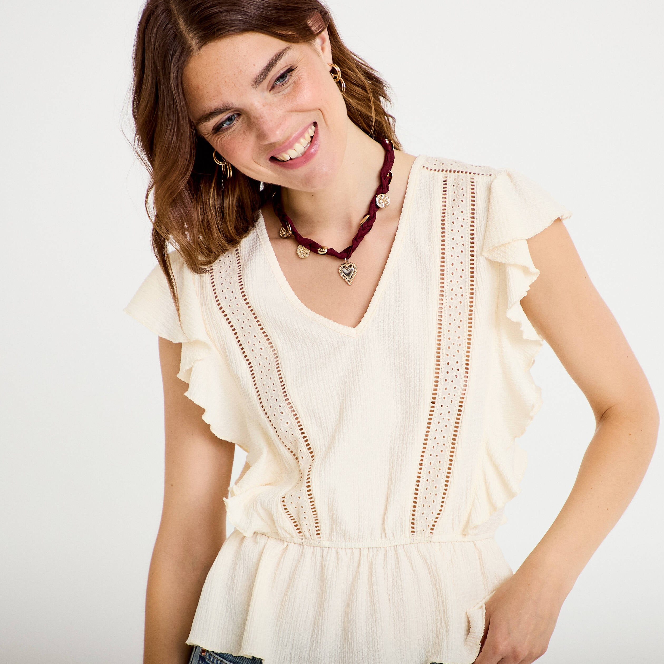 Blouse &agrave; volants ecru femme