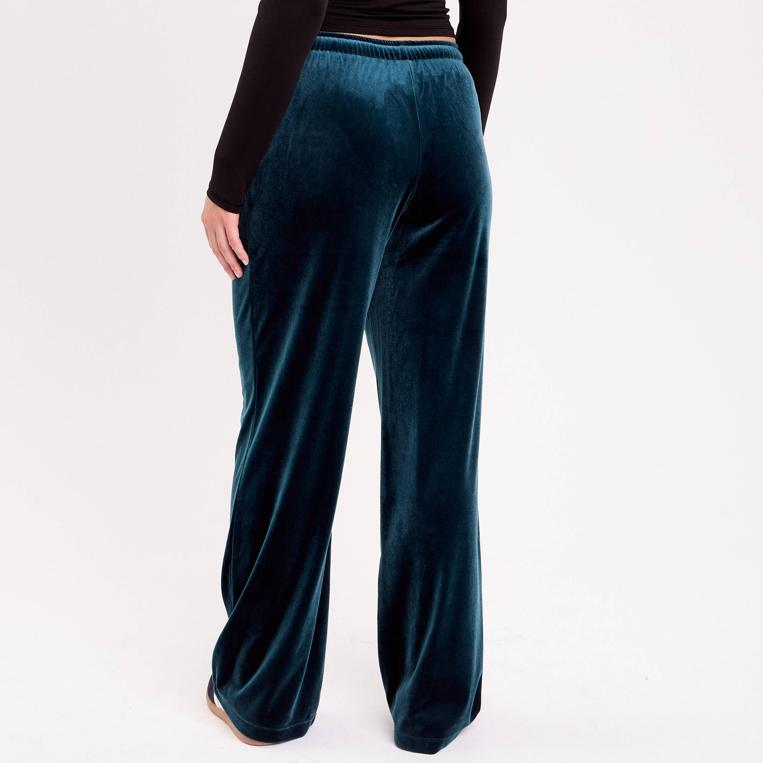 Pantalon large en velours bleu canard femme