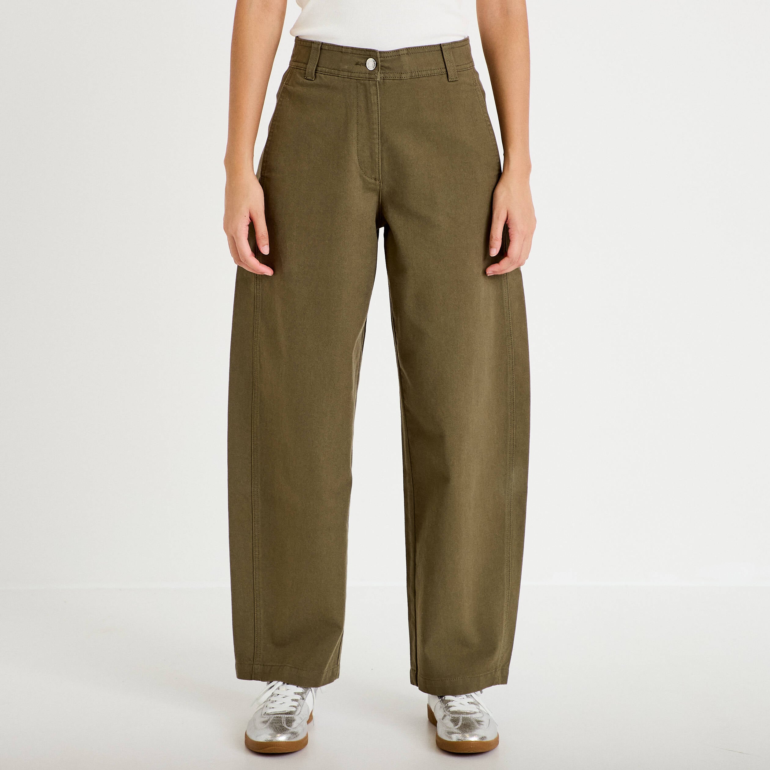 Pantalon chino coupe barrel vert kaki femme