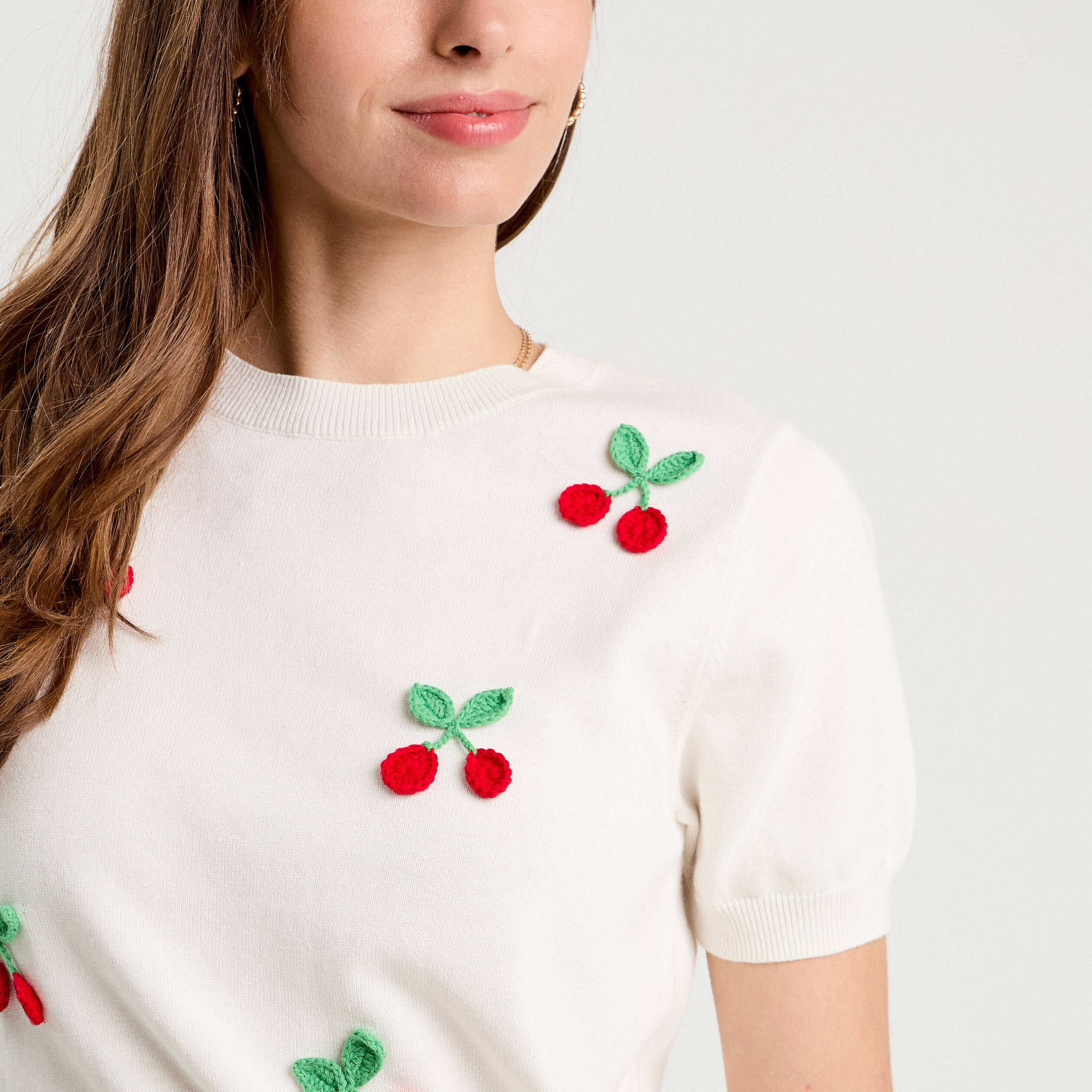 Pull manches courtes patchs ecru femme