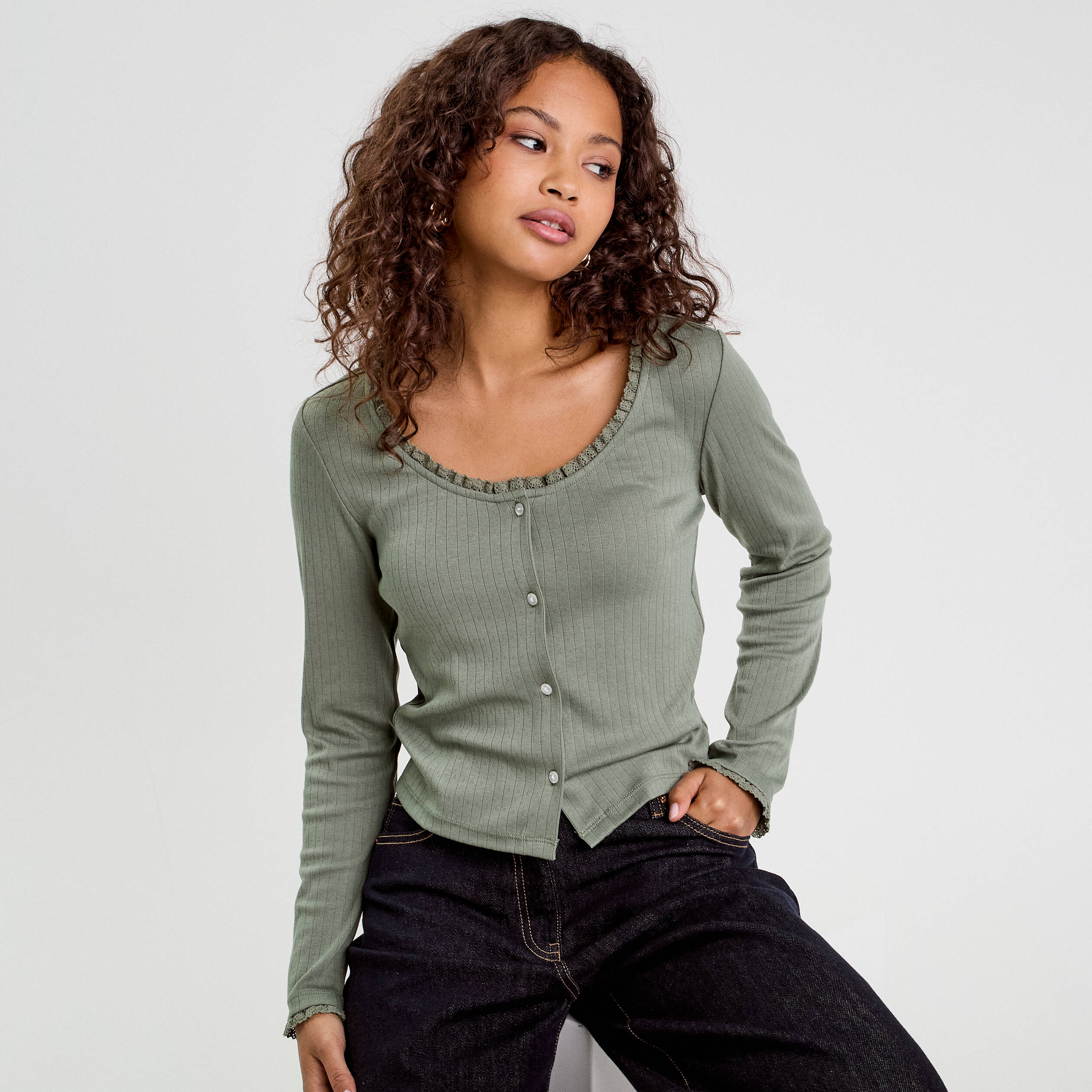 t shirt manches longues vert kaki femme T-shirt manches longues vert kaki femme