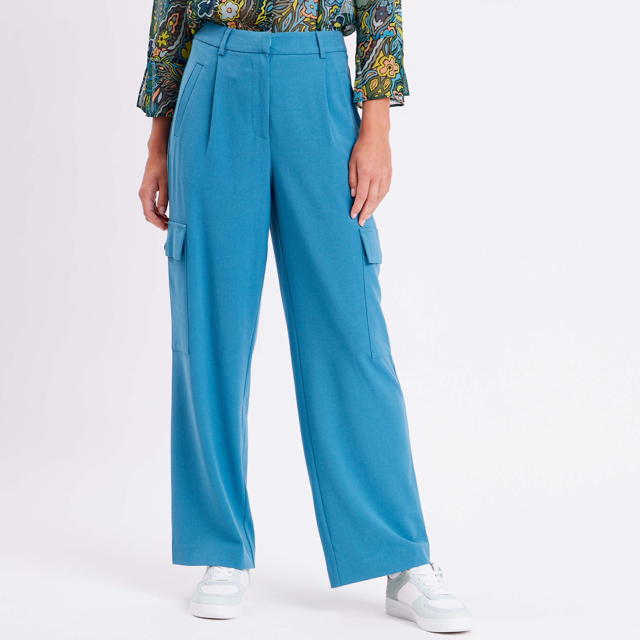 Pantalon city large cargo bleu pétrole femme