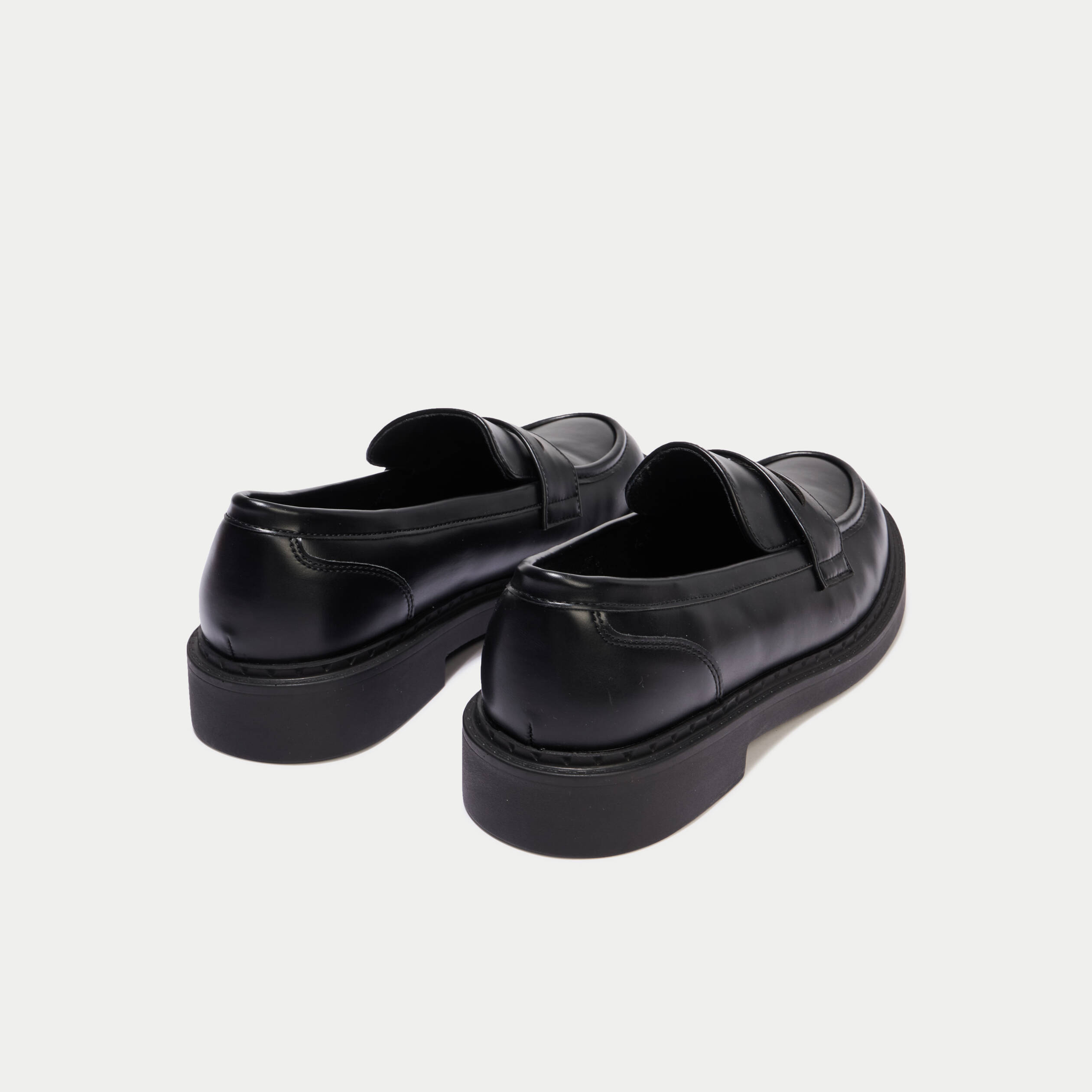 Mocassins noir femme