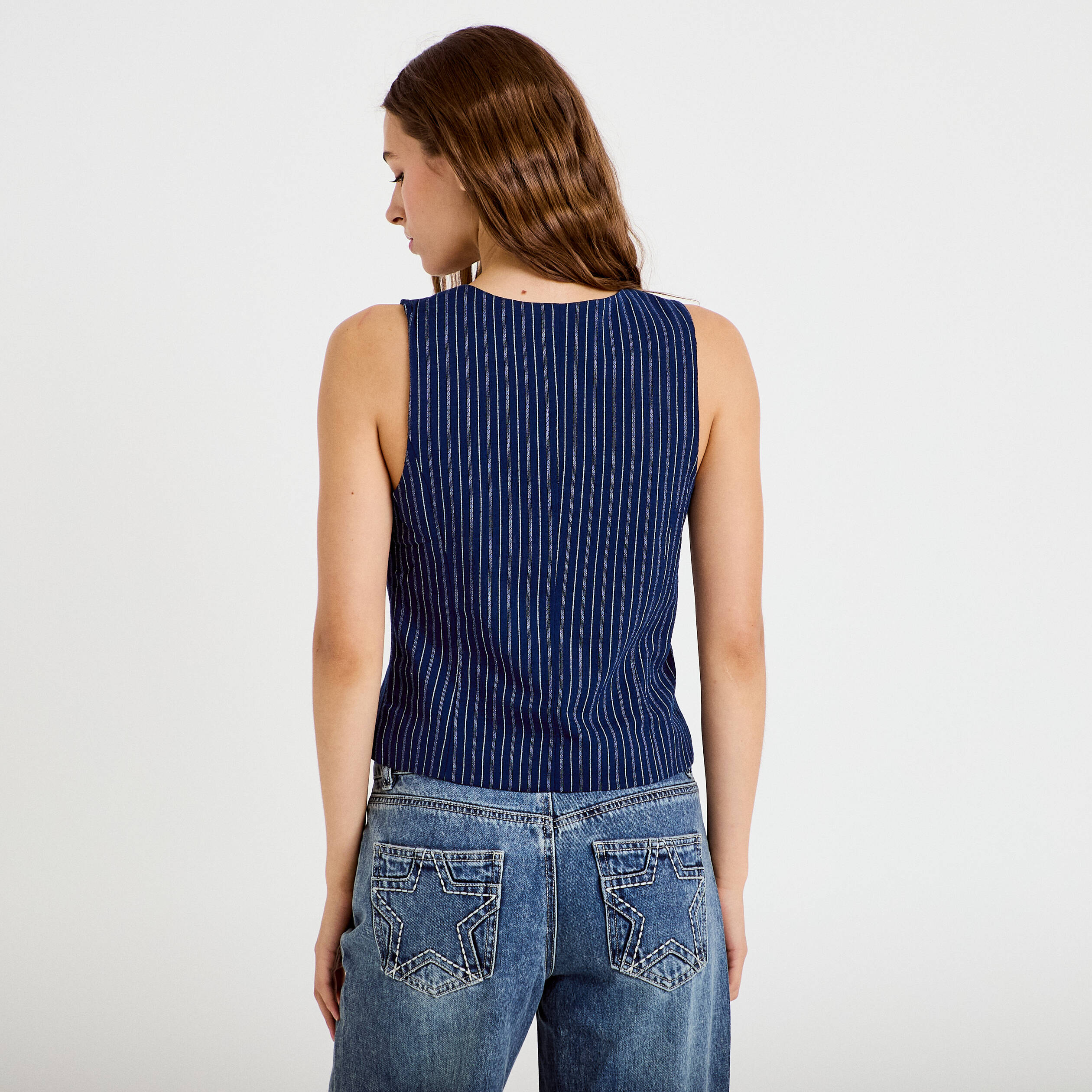 Gilet ajust&eacute; sans manches col rond bleu femme