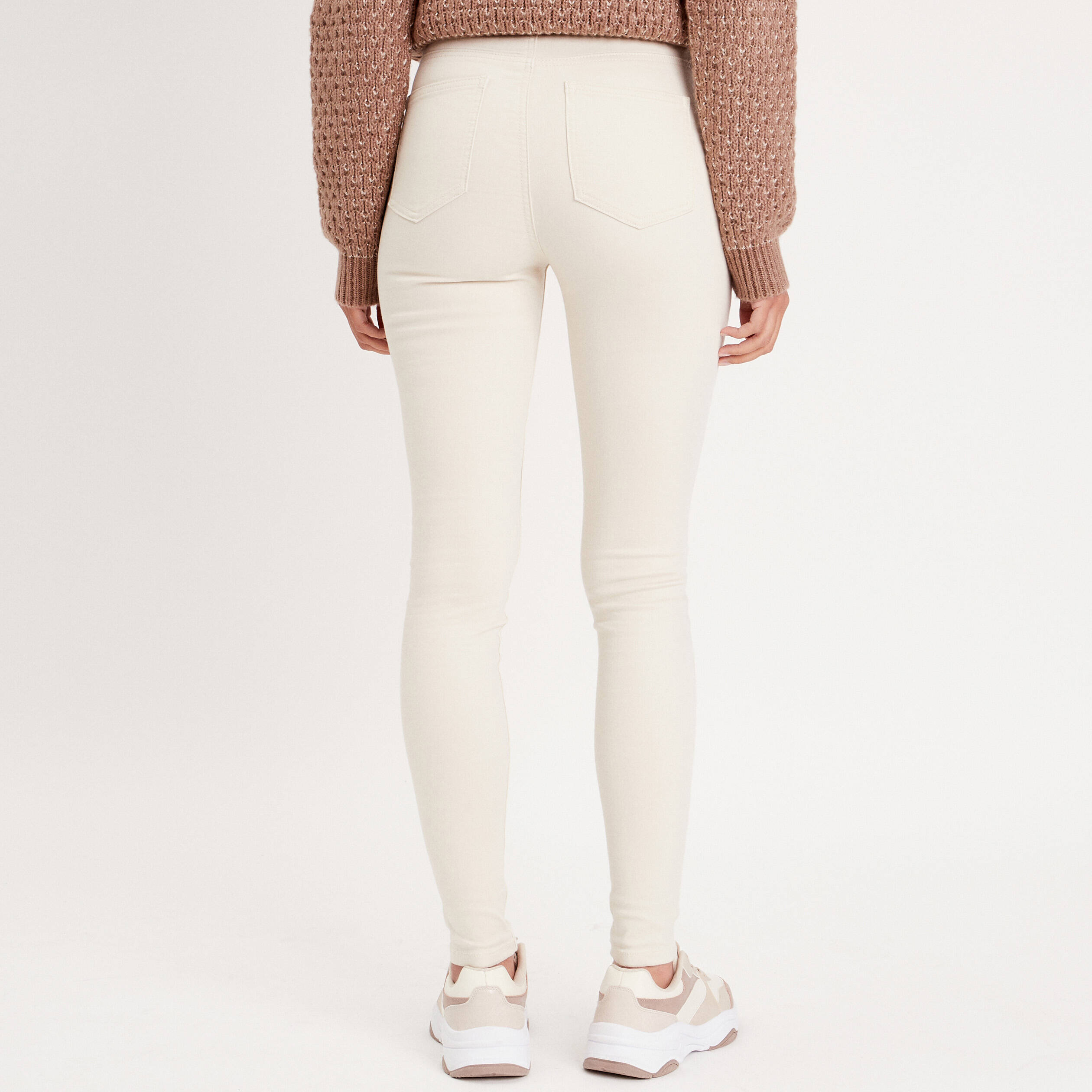 Jean Skinny Femme Vigoss Couleur Orange - Taille 9, Occasion Très Bon état, Fabriqué En Chine