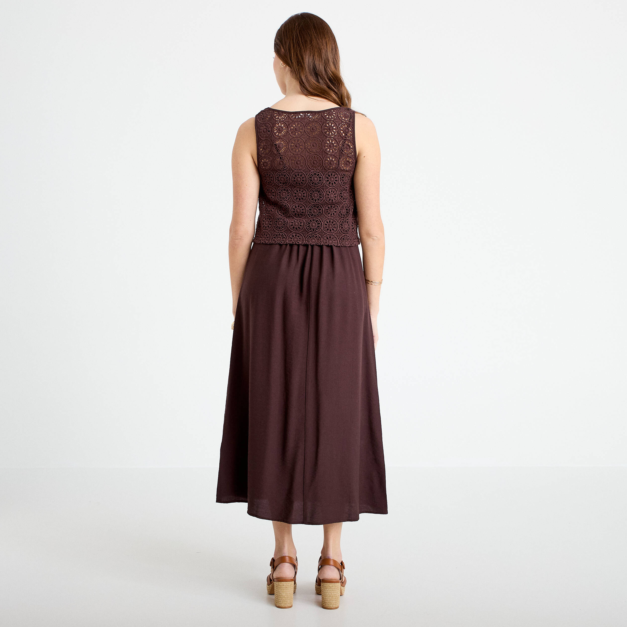 Robe longue bi-mati&egrave;re col rond marron fonc&eacute; femme