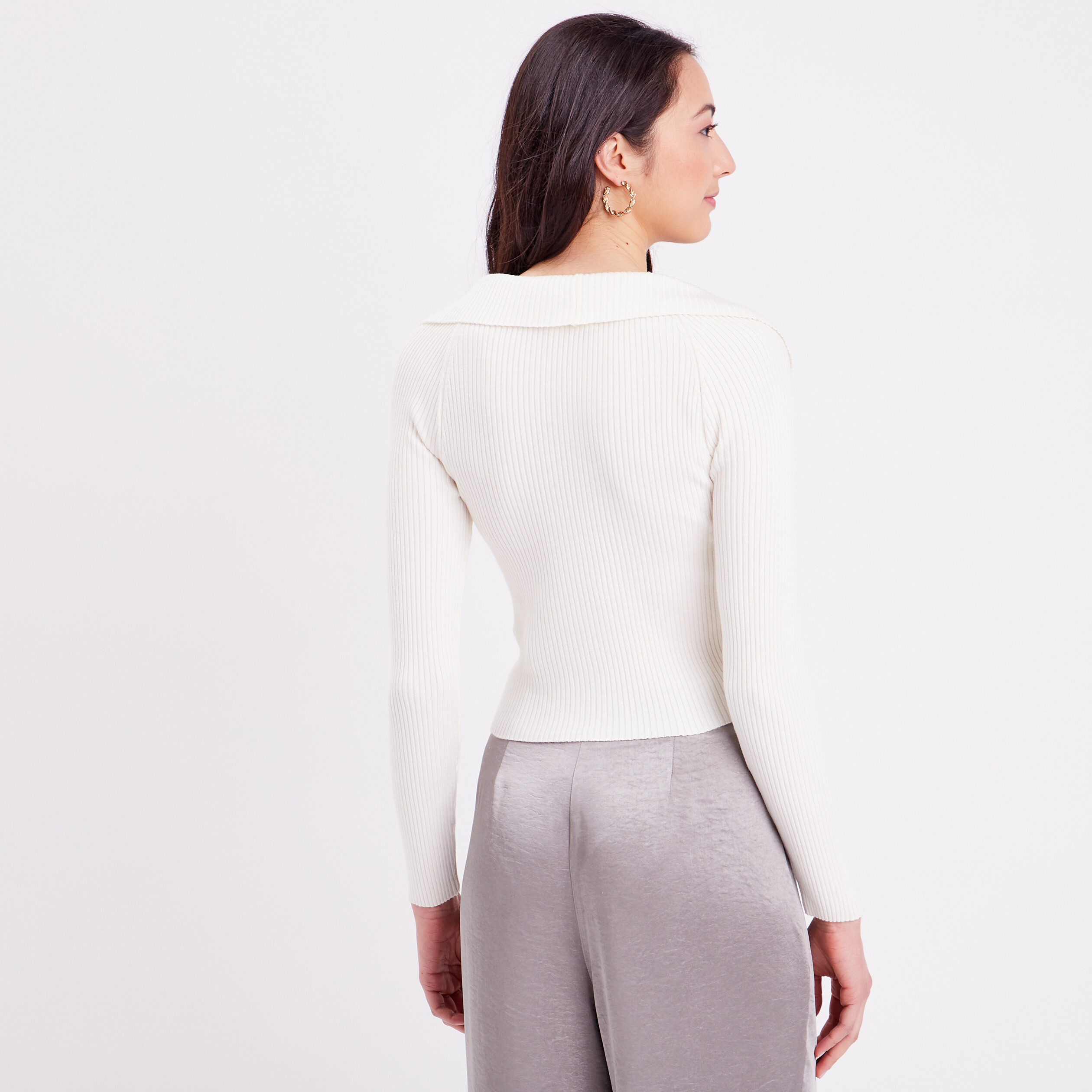 gilet cropped zippe col bardot ecru femme Gilet cropped zippé col bardot ecru femme