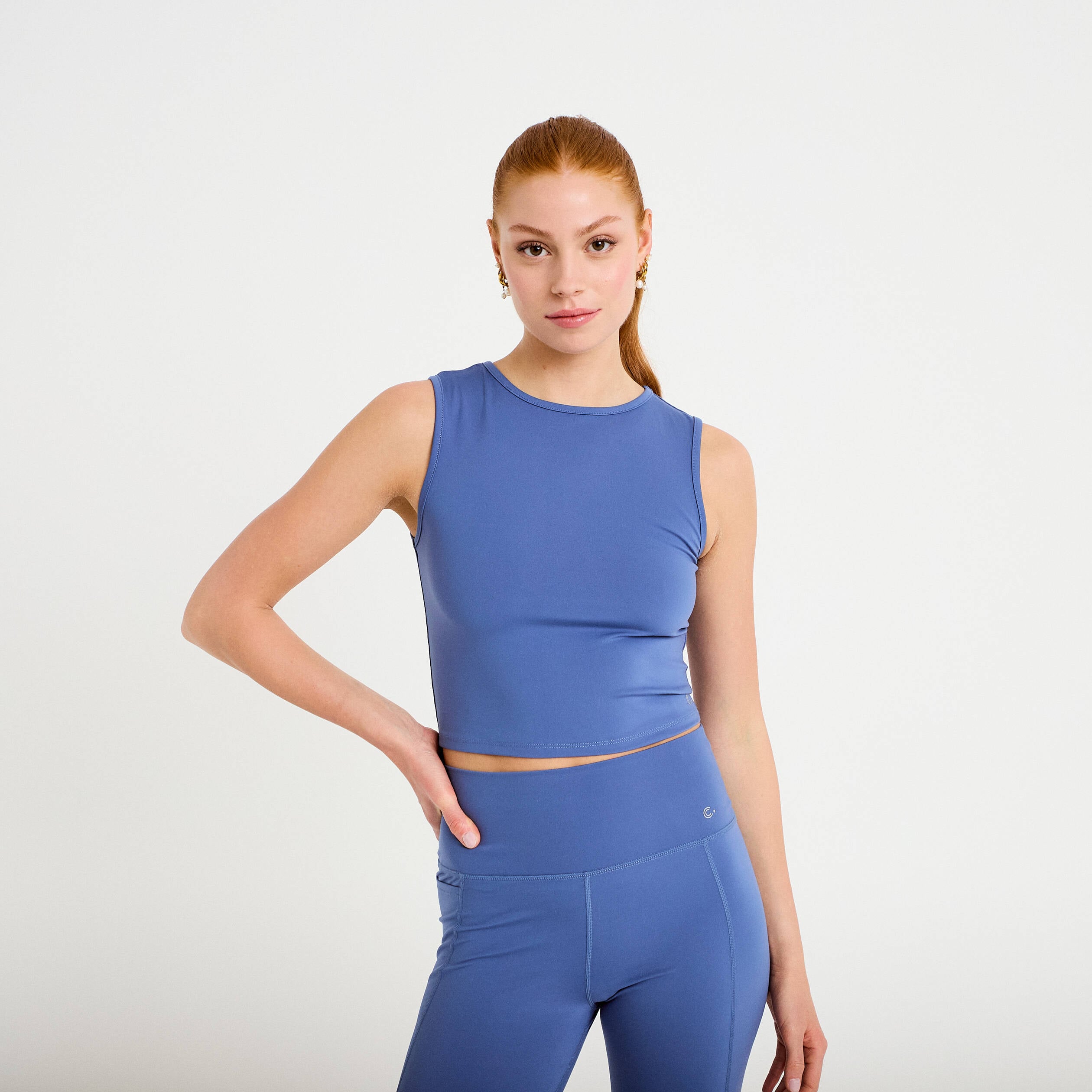 D&eacute;bardeur col rond activewear bleu fonc&eacute; femme