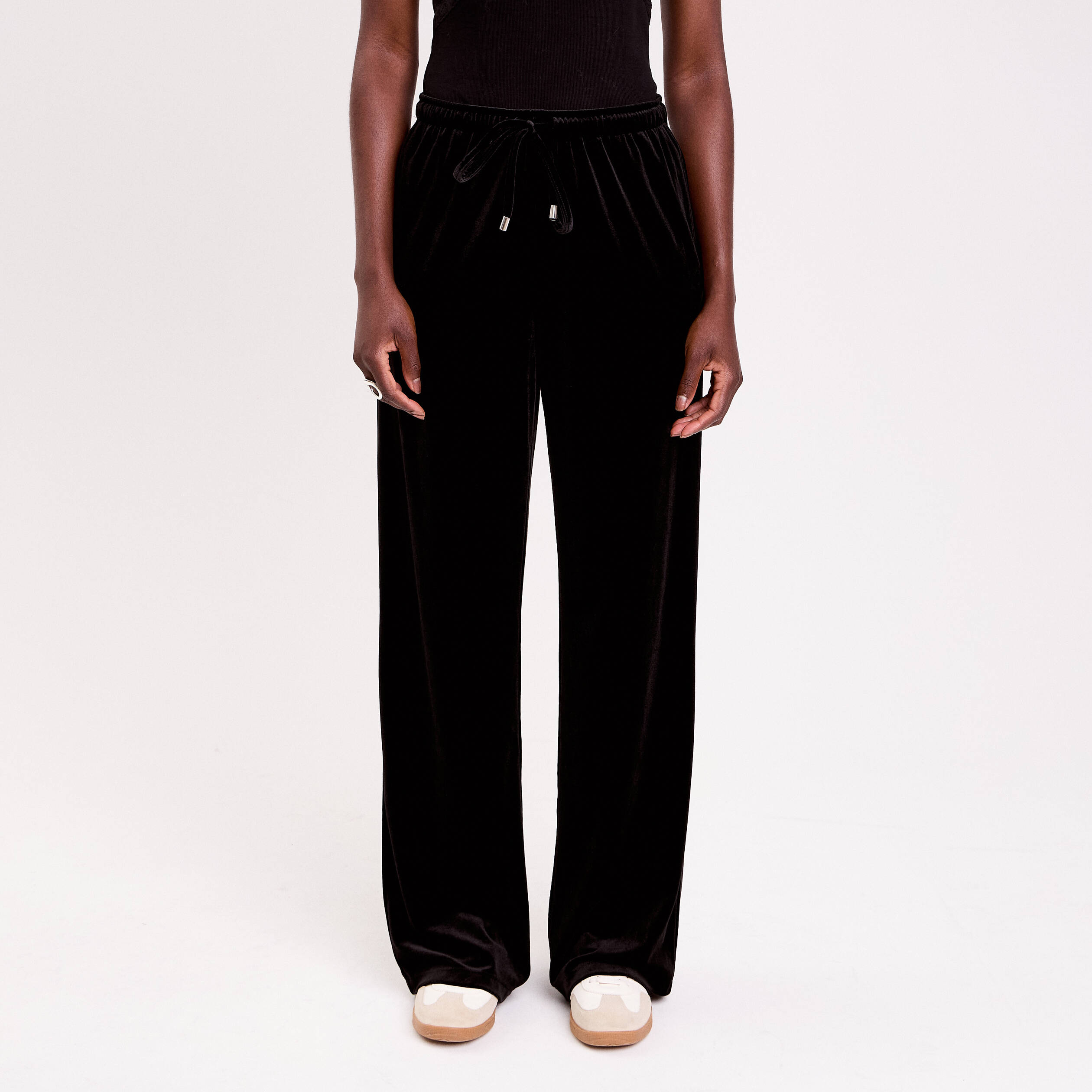 Pantalon large en velours noir femme