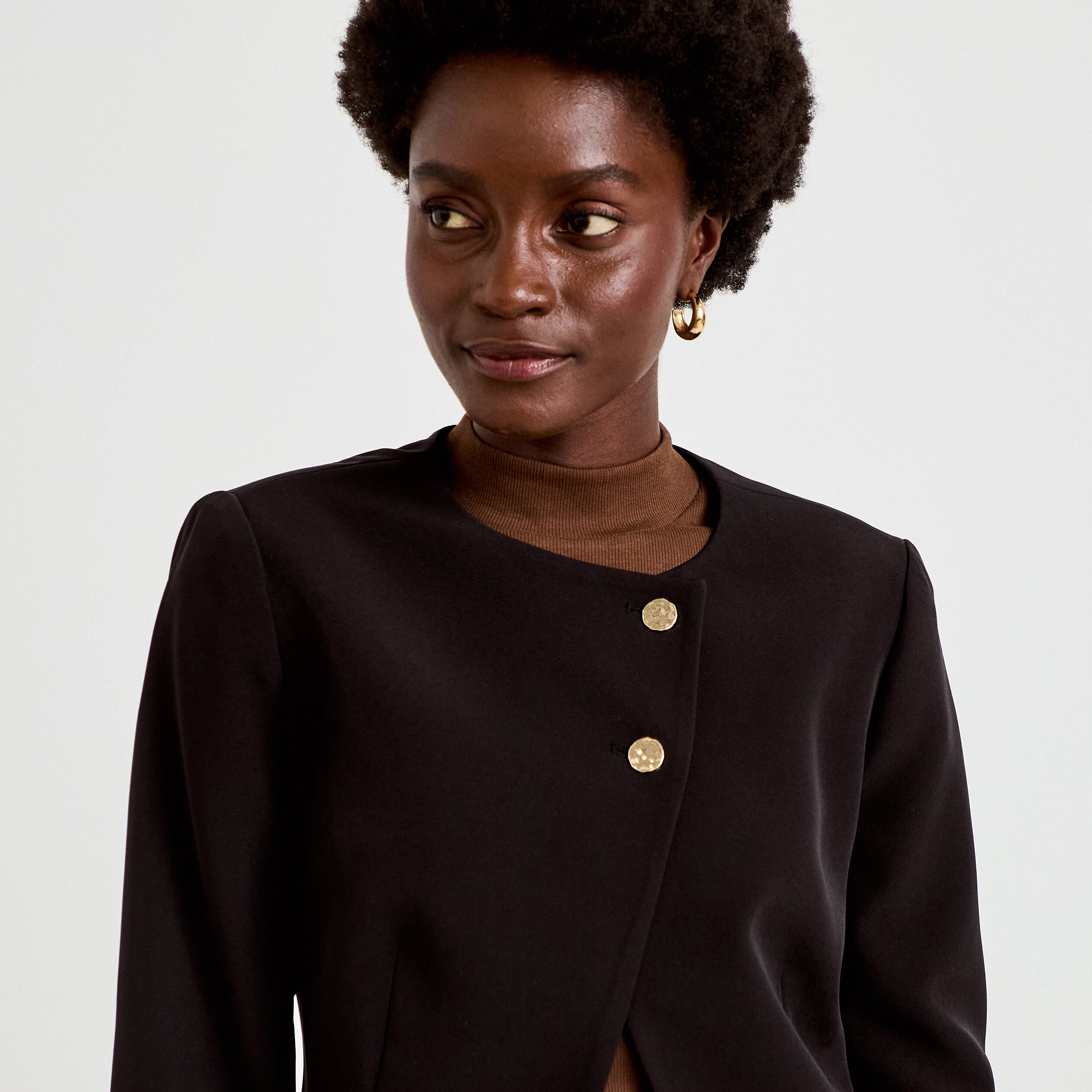 Blazer droit cropped col rond noir femme