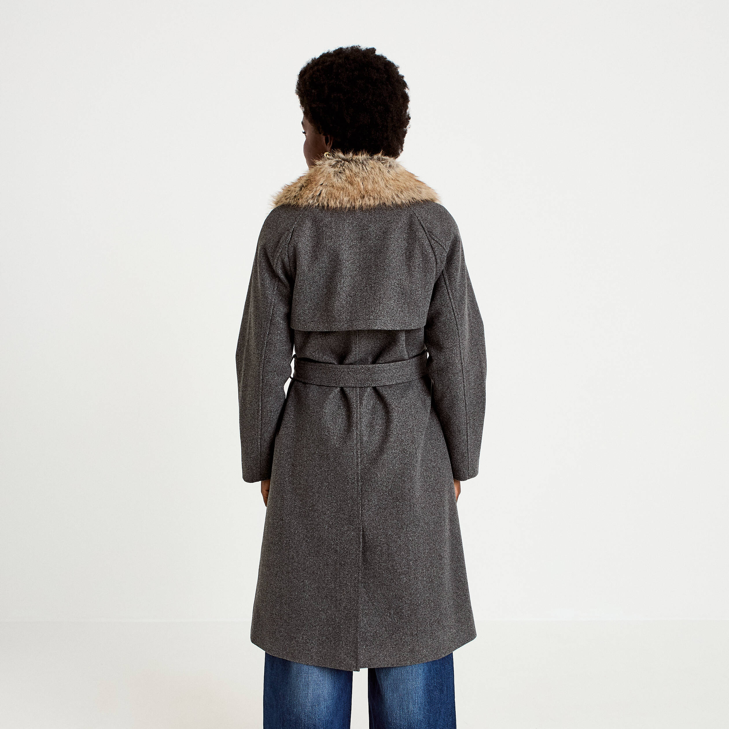 Manteau droit mi-long &agrave; manches longues gris femme