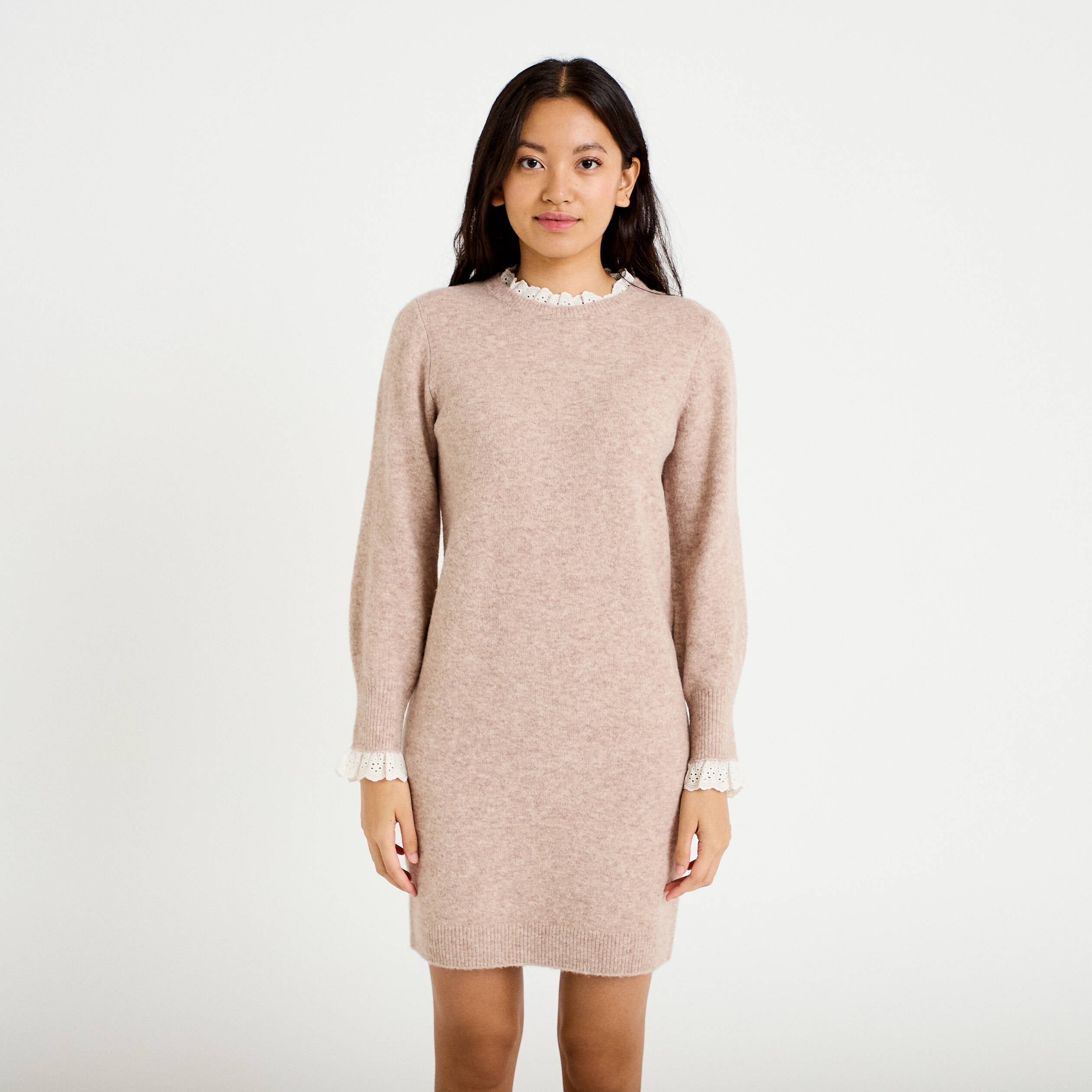 Robe pull ajust&eacute;e col rond dentelle taupe femme
